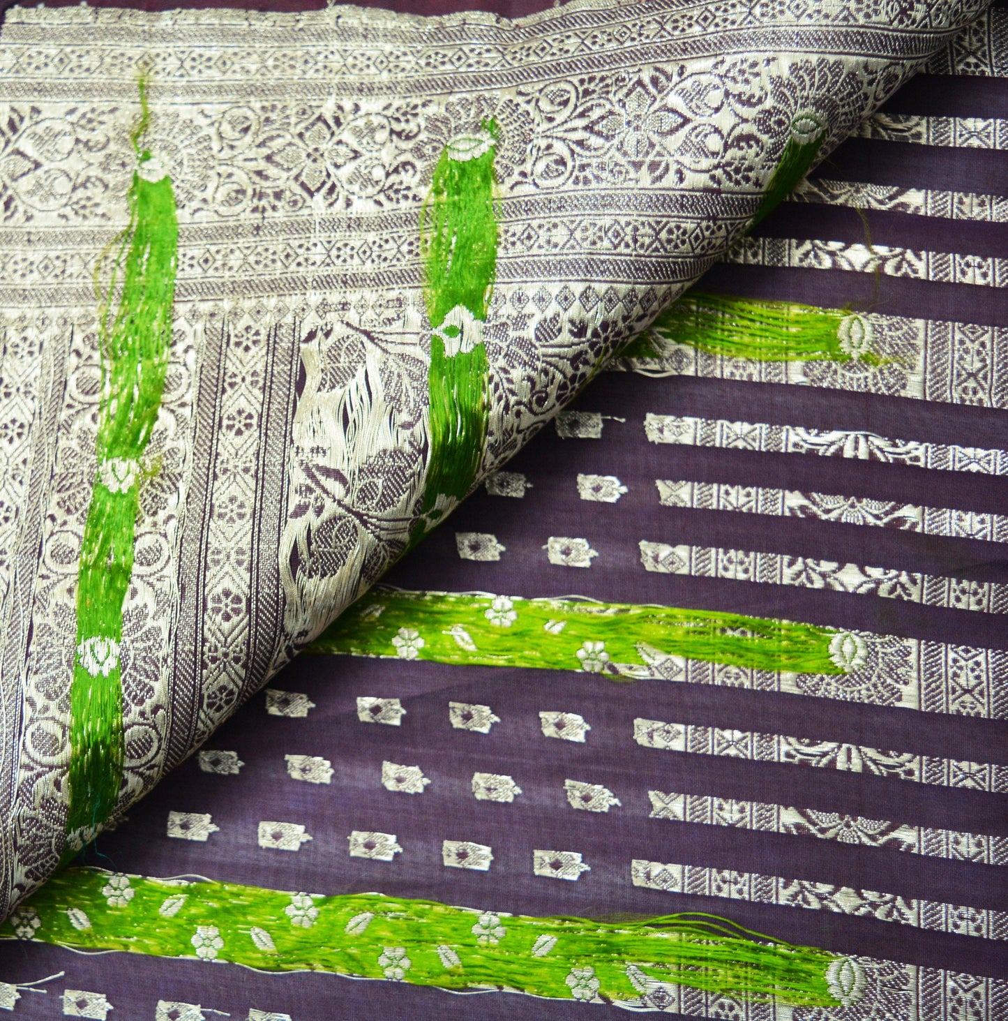 Indian Vintage Sari Purple Heavy Wedding Pure Silk Woven Banarasi Brocade Saree Golden Zari 5Yard