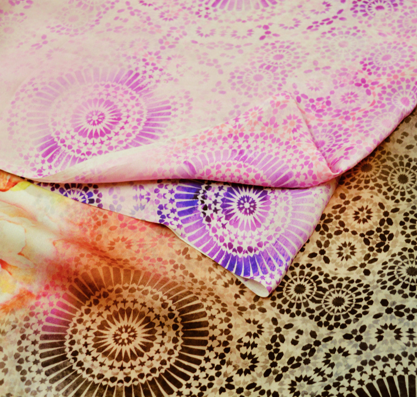 FREE SHIPPING Indian Vintage Saree Multi Satin Digital Printed Indian Sari Fabric 5yard Sewing Floral Soft Craft Fabric Dressmaking