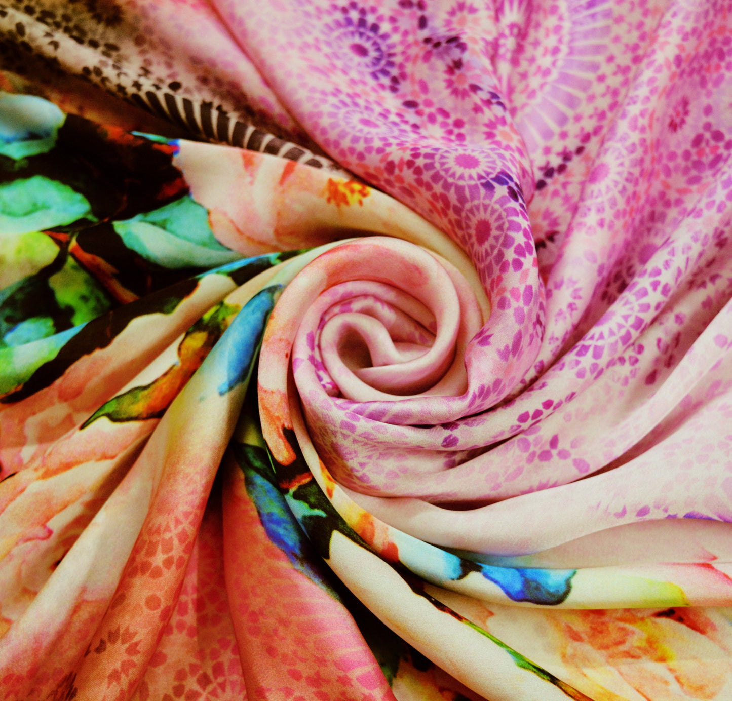 FREE SHIPPING Indian Vintage Saree Multi Satin Digital Printed Indian Sari Fabric 5yard Sewing Floral Soft Craft Fabric Dressmaking
