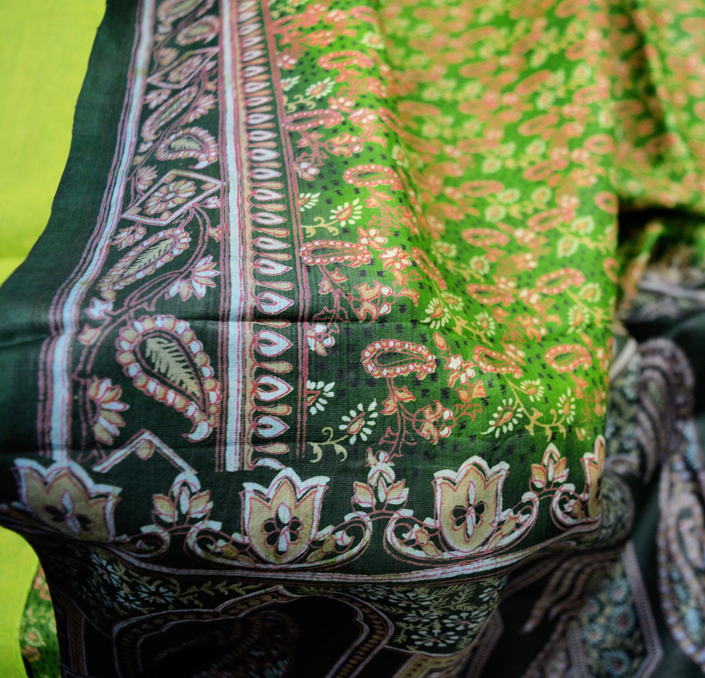 Indian Vintage Sari Black & Green 100% Pure Silk Printed Saree Fabric 5yard Sewing Craft DressMaking Soft Paisley