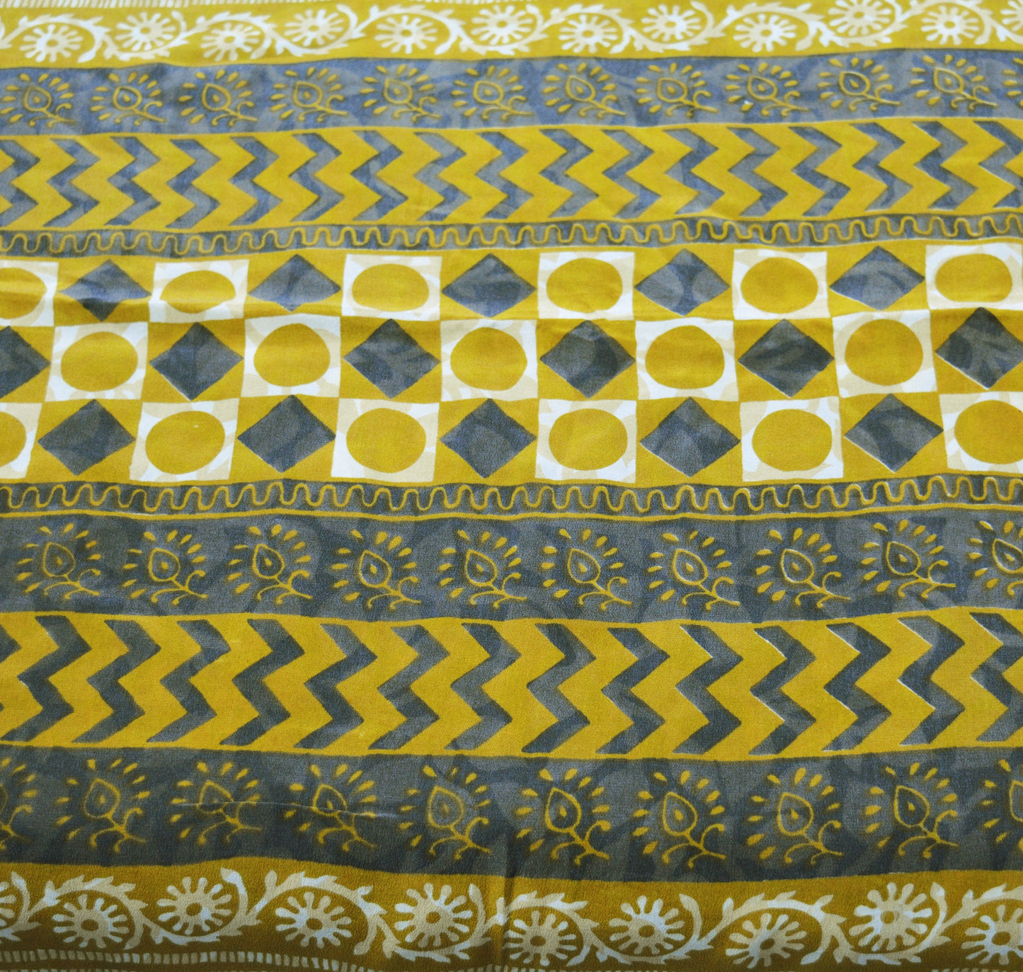 Indian Vintage Sari Mustard & Gray Pure Crepe Silk Printed Saree 5yard Sewing Floral Soft Craft Fabric Wrap