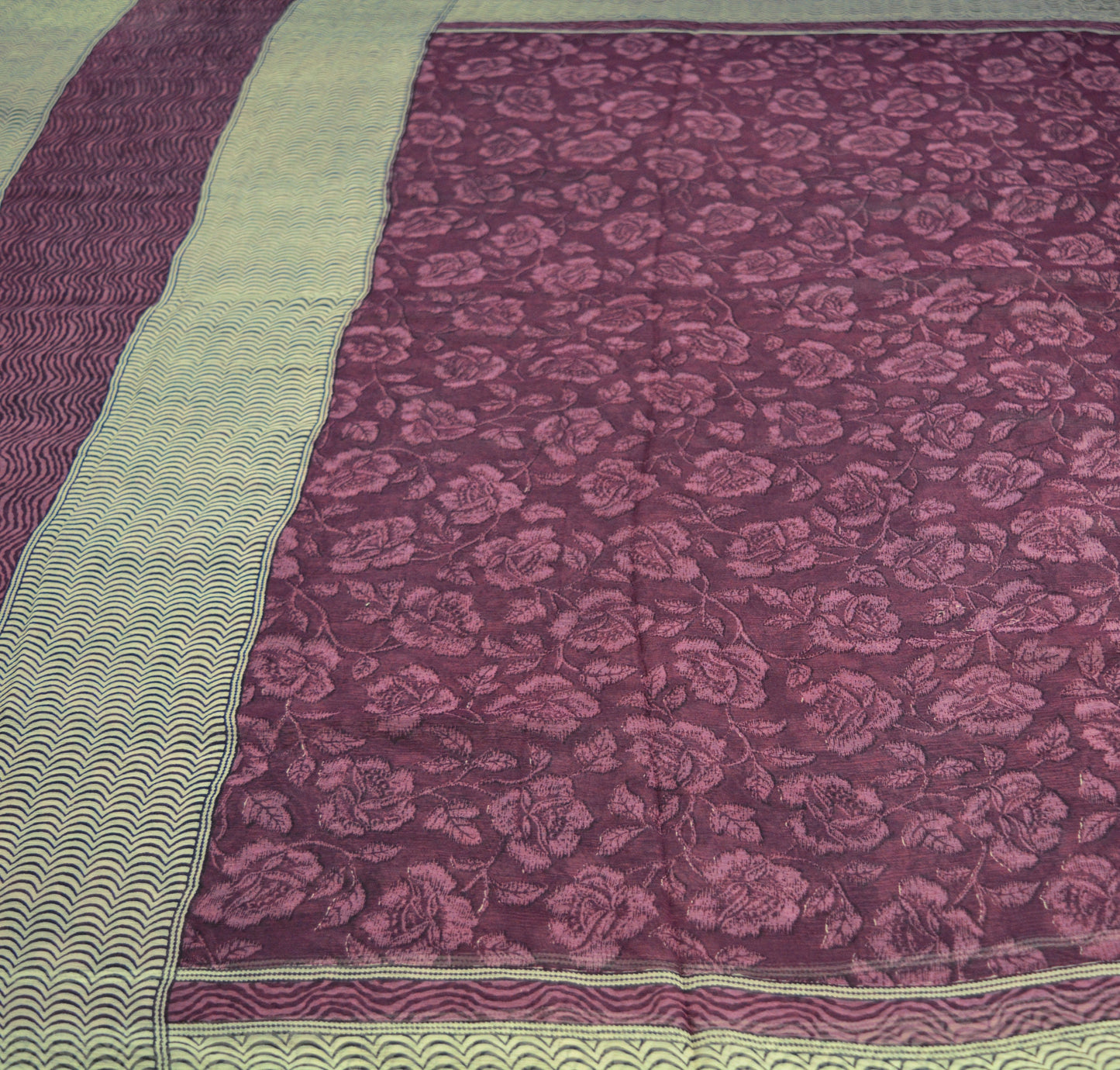 Women Vintage Sari Maroon & White Pure Chiffon Silk Printed Saree Craft Fabric Sewing 5Yd Soft Light Sari Dress Making Floral
