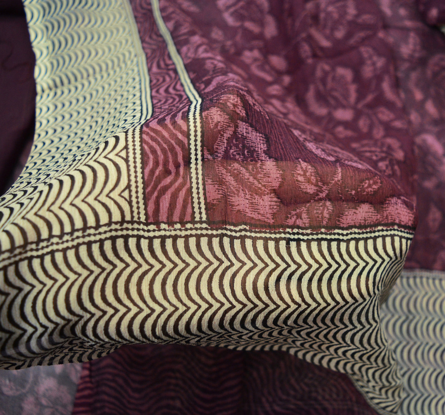 Women Vintage Sari Maroon & White Pure Chiffon Silk Printed Saree Craft Fabric Sewing 5Yd Soft Light Sari Dress Making Floral