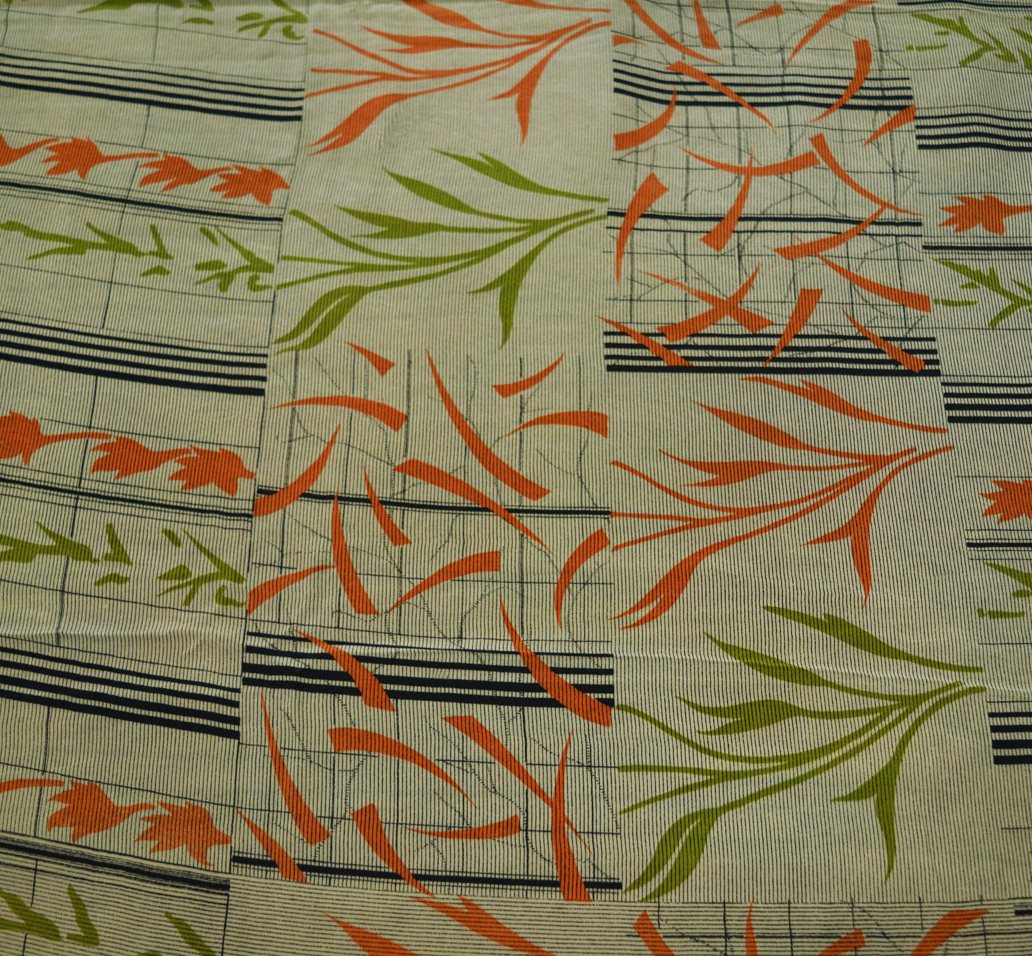 Indian Vintage Sari Pure Crepe Silk Printed Saree Craft Fabric 5yd Sewing Floral Wrap