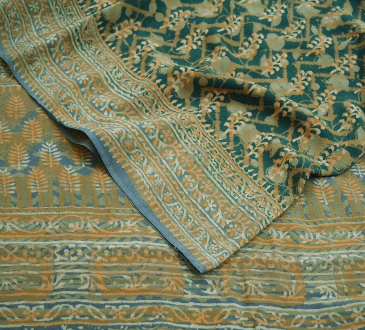 Indian Vintage Sari Green & Gray Pure Crepe Silk Block Printed Saree 5yard Sewing Floral Soft Craft Fabric Wrap