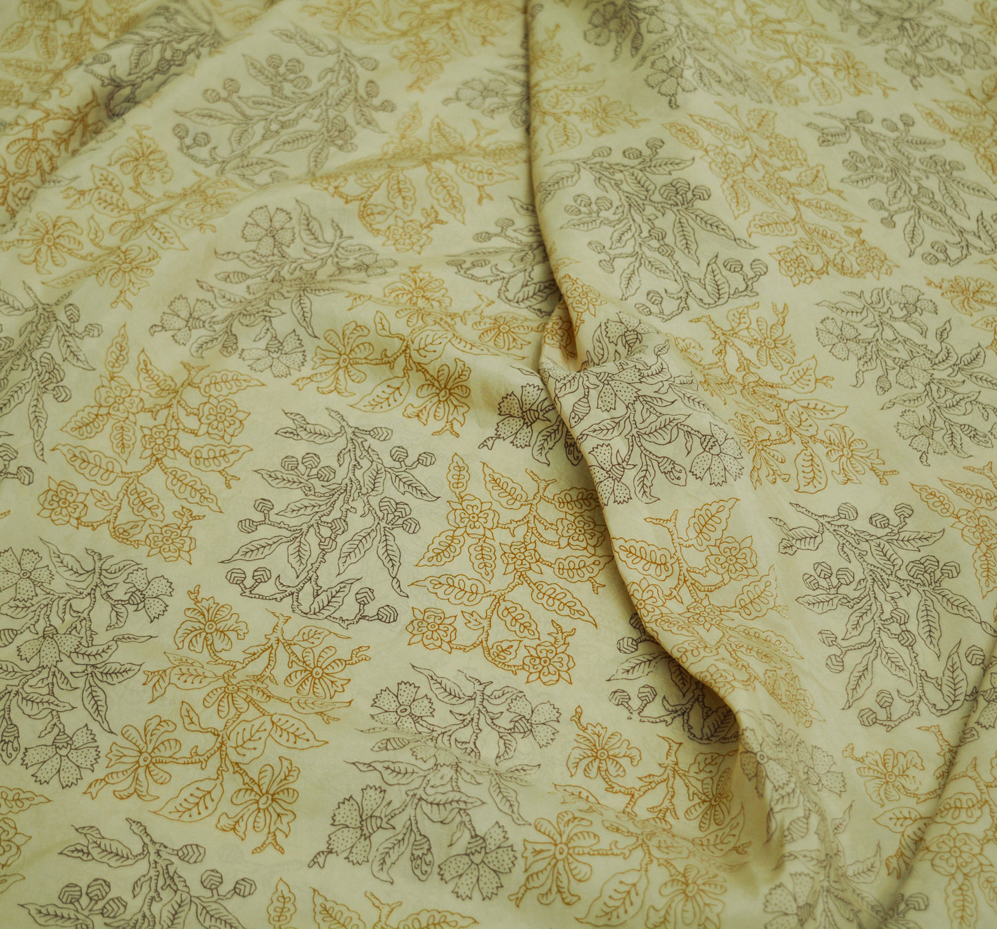 Indian Vintage Sari Cream Pure Silk Printed Saree Fabric 5yard Sewing Craft DressMaking Soft Floral