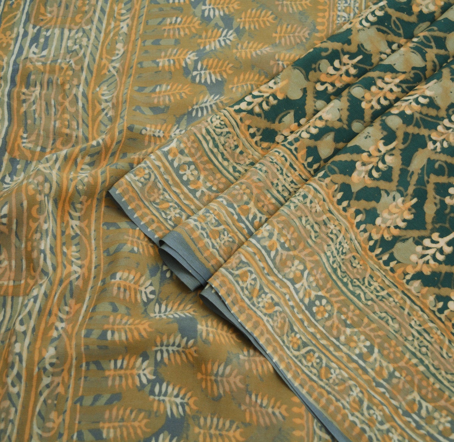 Indian Vintage Sari Green & Gray Pure Crepe Silk Block Printed Saree 5yard Sewing Floral Soft Craft Fabric Wrap