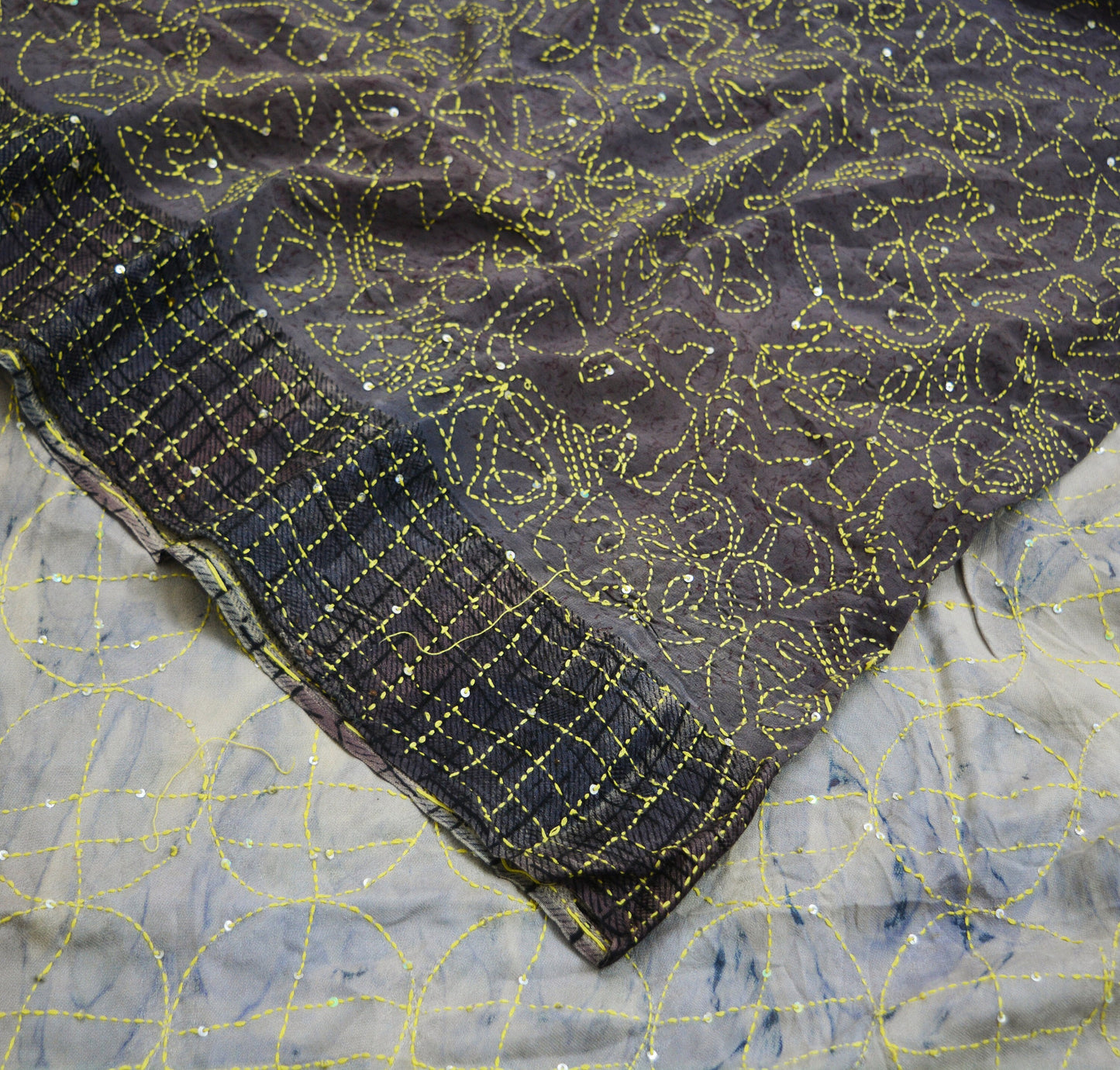 Indian Vintage Sari Dusty Purple Pure Crepe Silk Tie-dye Hand Embroidered Kantha Saree 6yard Sewing Floral