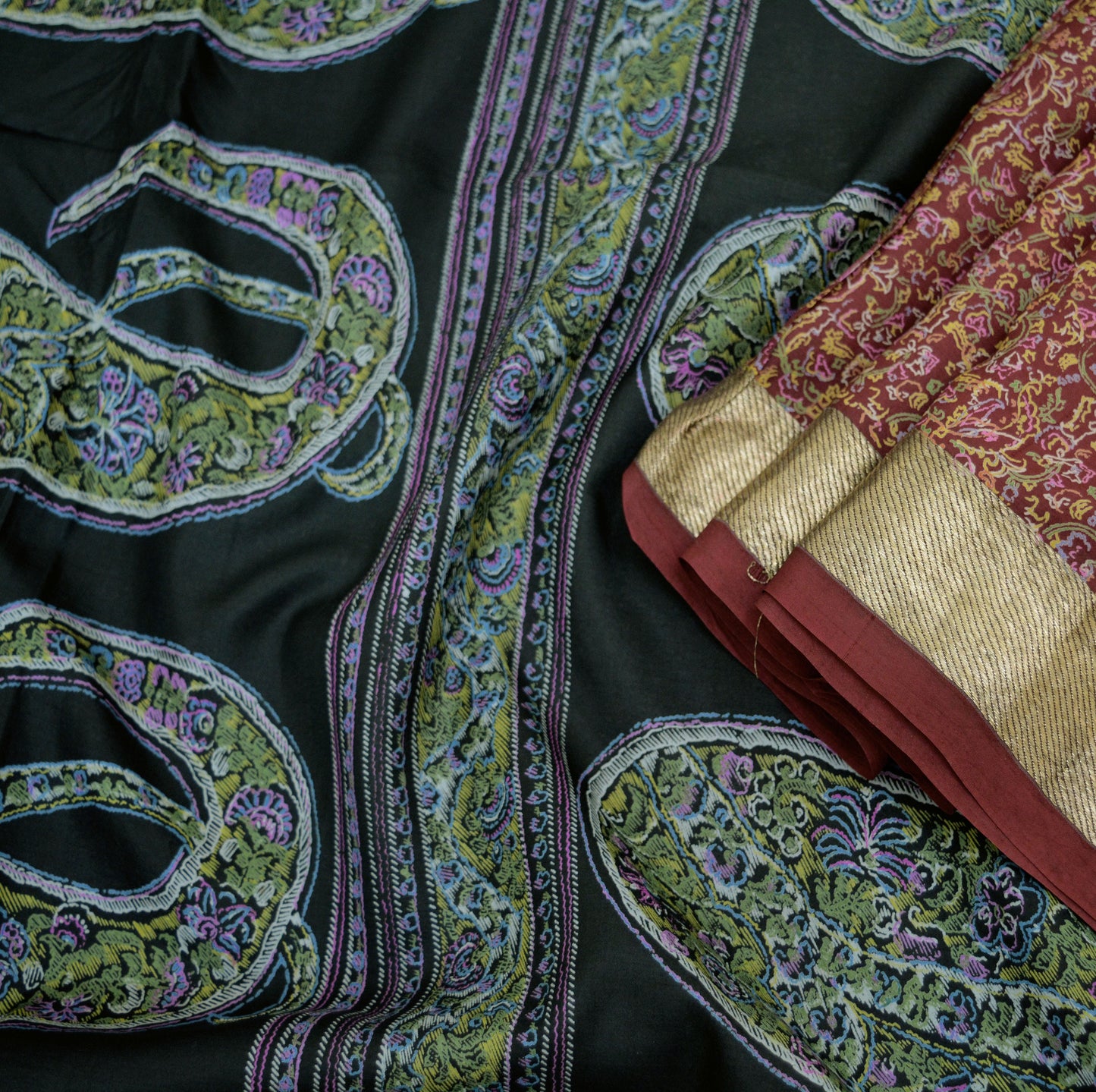 Indian Vintage Sari Black & Maroon 100% Pure Silk Printed Saree Fabric 5yd Sewing Craft DressMaking Soft Paisley