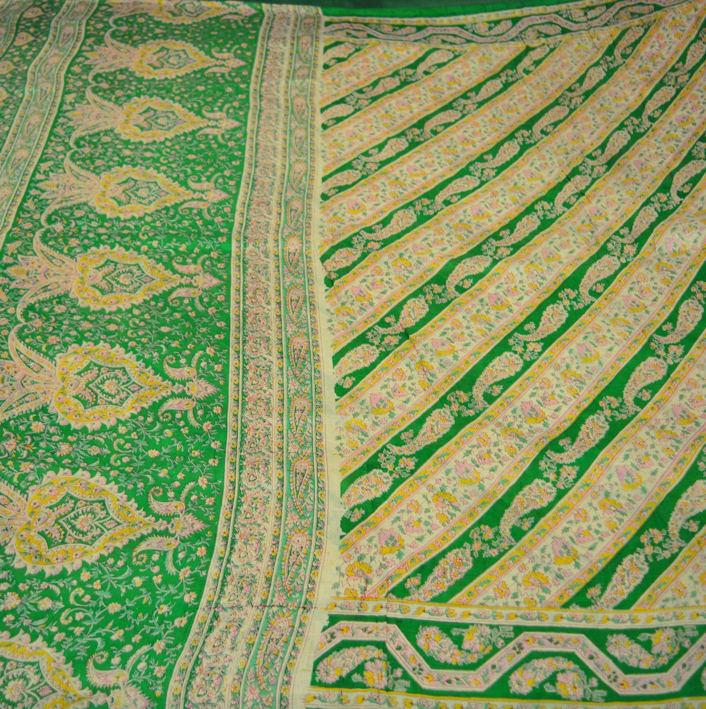 Indian Vintage Sari Ivory & Green Pure Silk Printed Saree Fabric 5yd Sewing Craft Fabric DressMaking Soft