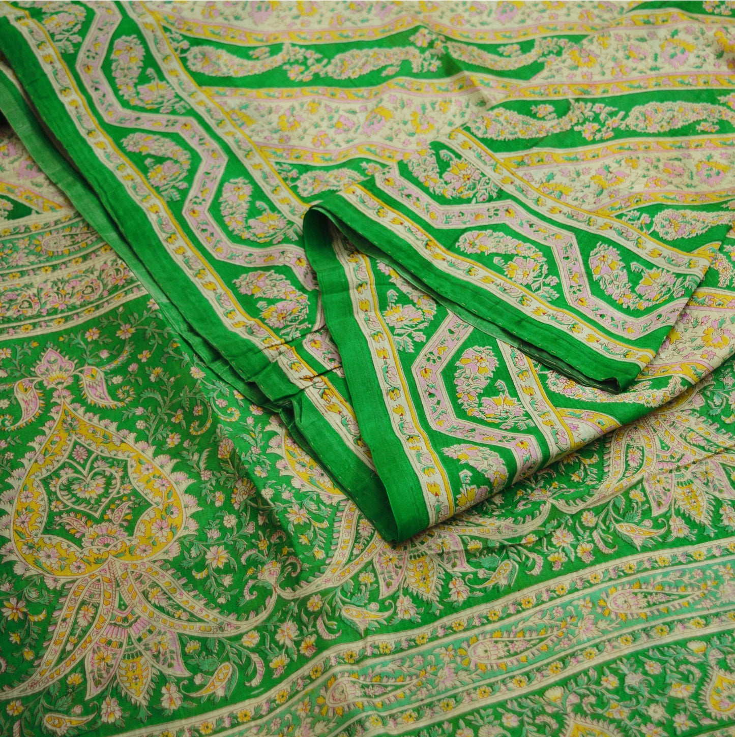 Indian Vintage Sari Ivory & Green Pure Silk Printed Saree Fabric 5yd Sewing Craft Fabric DressMaking Soft