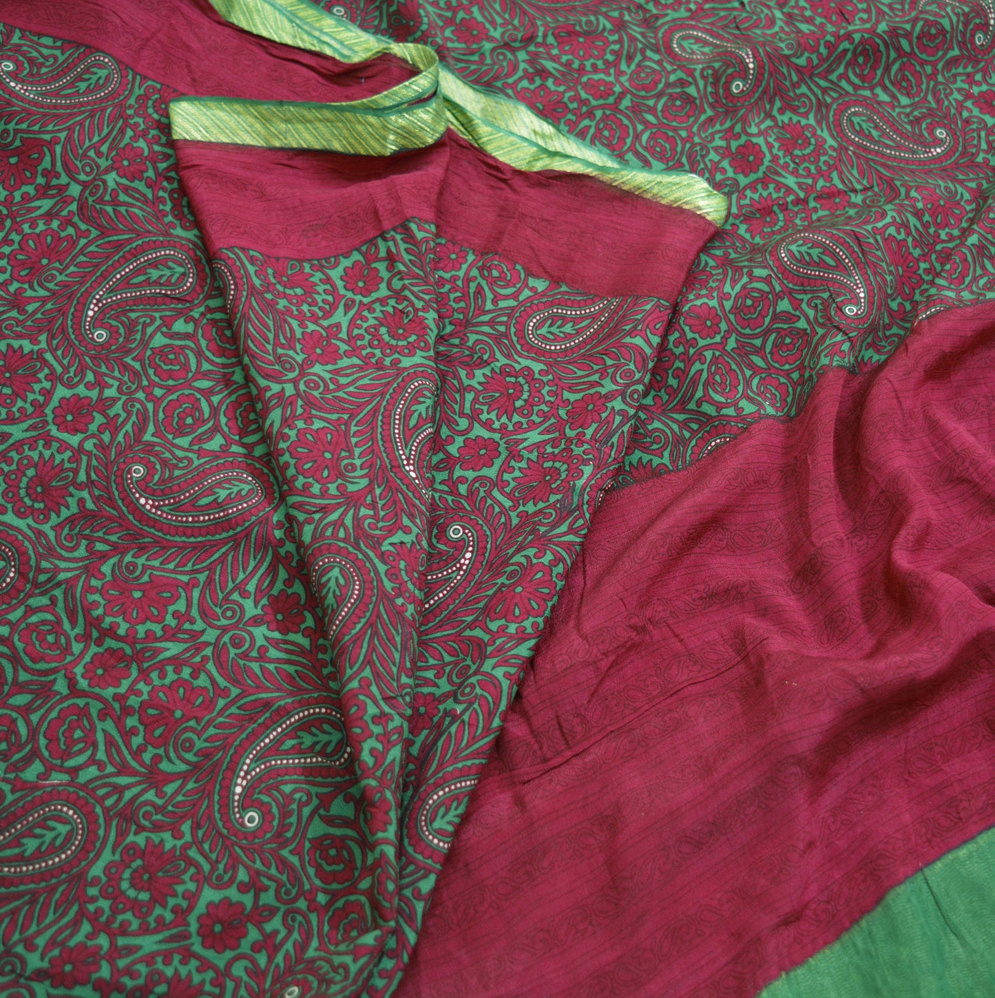Indian Vintage Sari Red & Green Pure Silk Printed Saree Fabric 5yard Sewing Craft Fabric DressMaking Soft Wrap