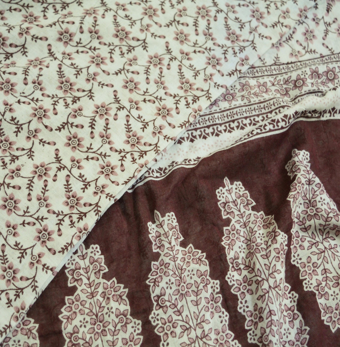Indian Vintage Sari White & Brown 100% Pure Cotton Printed Saree Craft Fabric 5Yd Soft Sewing Sarong Wrap Boho Floral Quilting Crafting