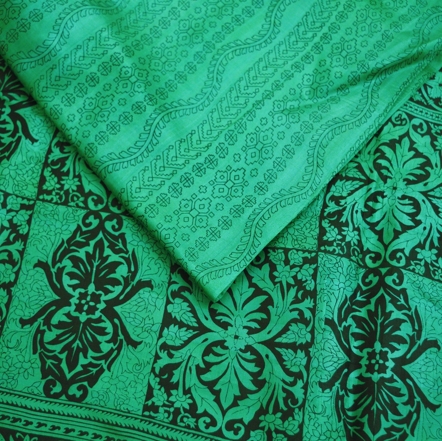 Indian Vintage Sari Black & Green 100% Pure Silk Printed Saree Fabric 5yard Sewing Craft DressMaking Soft Paisley