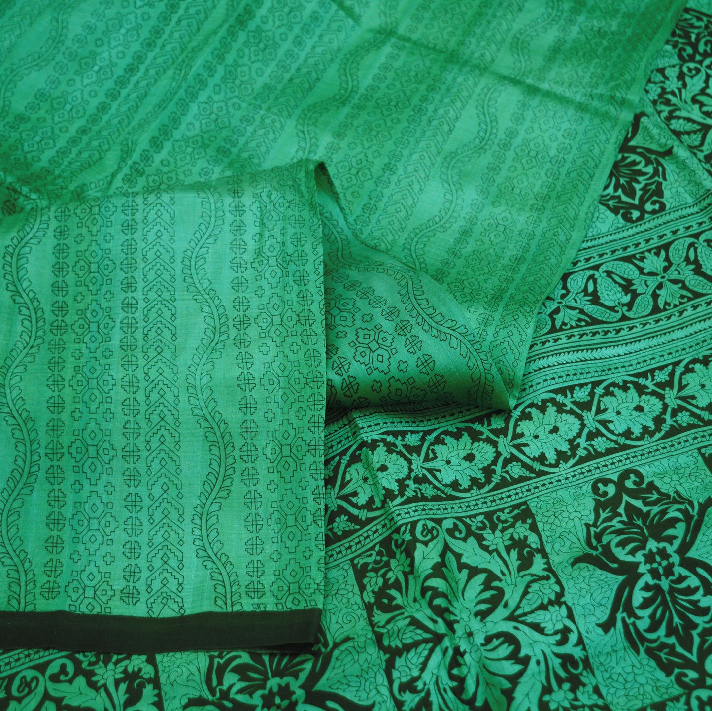 Indian Vintage Sari Black & Green 100% Pure Silk Printed Saree Fabric 5yard Sewing Craft DressMaking Soft Paisley