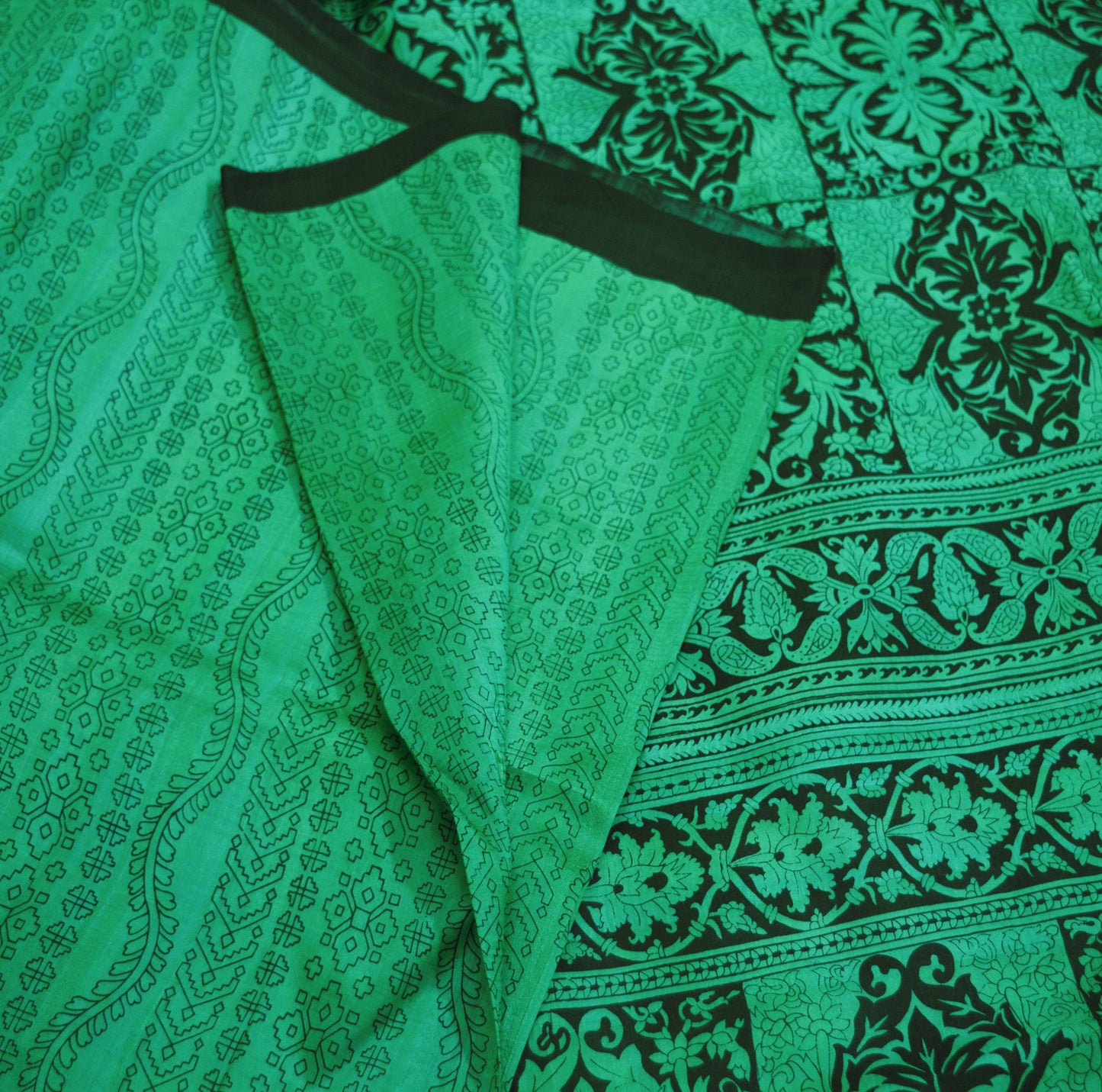 Indian Vintage Sari Black & Green 100% Pure Silk Printed Saree Fabric 5yard Sewing Craft DressMaking Soft Paisley
