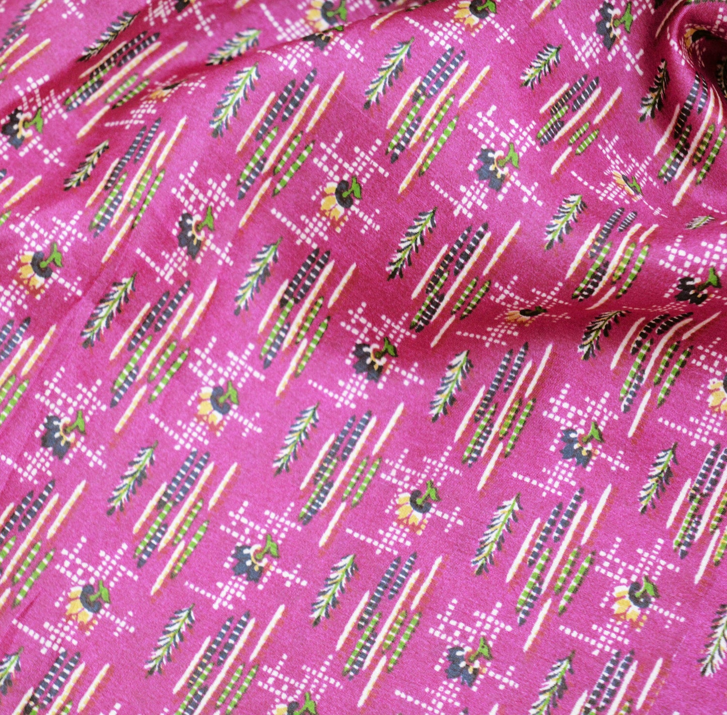 Indian Vintage Sari Purple & Blue Pure Silk Printed Saree Fabric 6yard Sewing Craft Fabric DressMaking Soft Wrap Boho