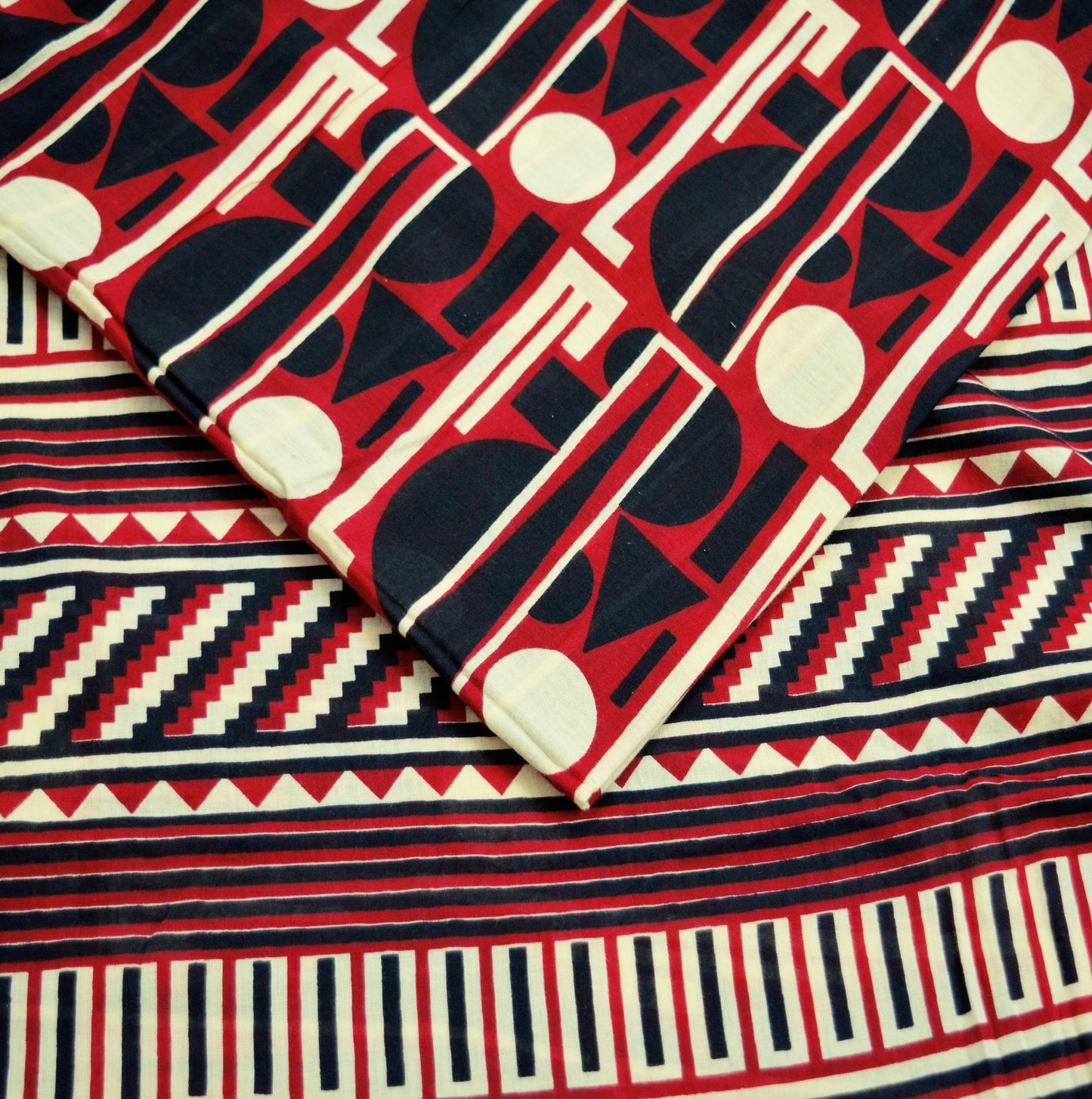 Indian Vintage Sari Red & Black Printed 100% Pure Cotton Saree Craft Fabric 5Yard Sewing Sarong Wrap Boho Floral