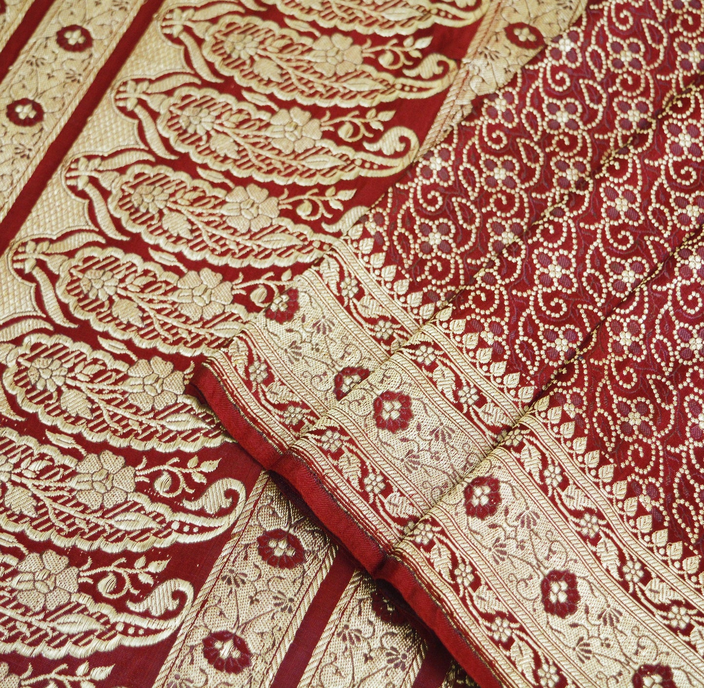 Indian Vintage Sari Maroon Heavy Wedding Pure Satin Silk Woven Banarasi Brocade Saree Golden Zari 5Yd