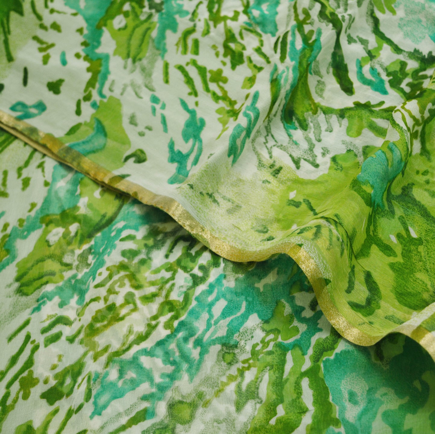 Indian Women Vintage Sari White & Green Blend Chiffon Printed Saree Sewing 5yard Soft Craft Floral Design Wrap Boho Zari