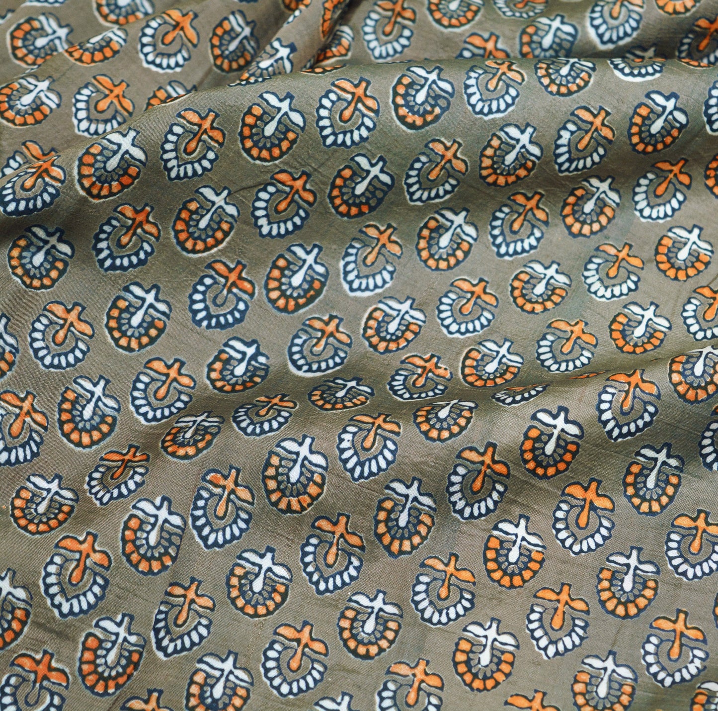 Indian Vintage Sari Brown & Black Pure Silk Printed Saree 5yd Sewing Craft Fabric DressMaking Soft