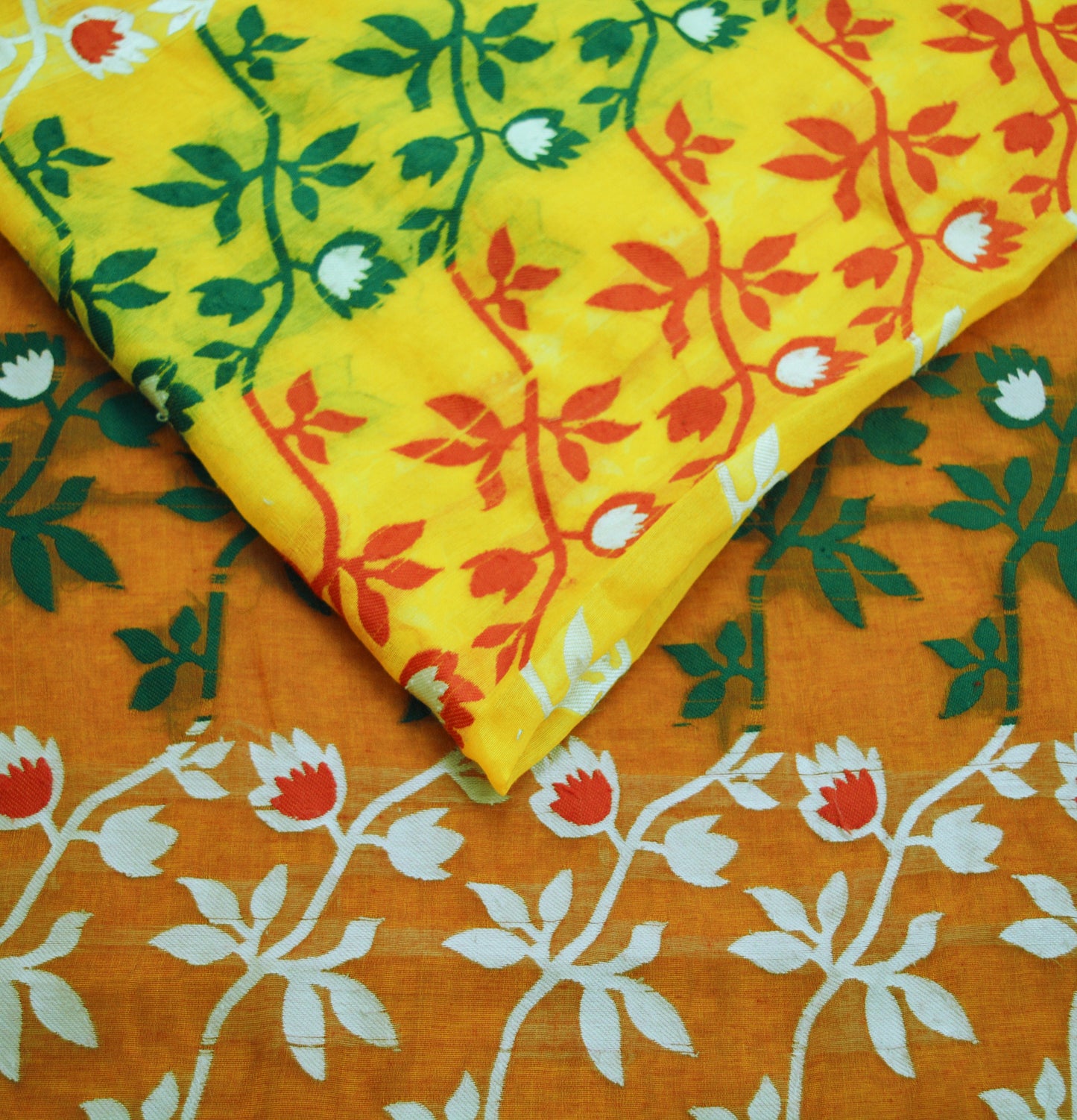 Indian Vintage Sari Red & Yellow Hand Woven saree Cotton Fabric 5Yard Floral Soft Golden Zari