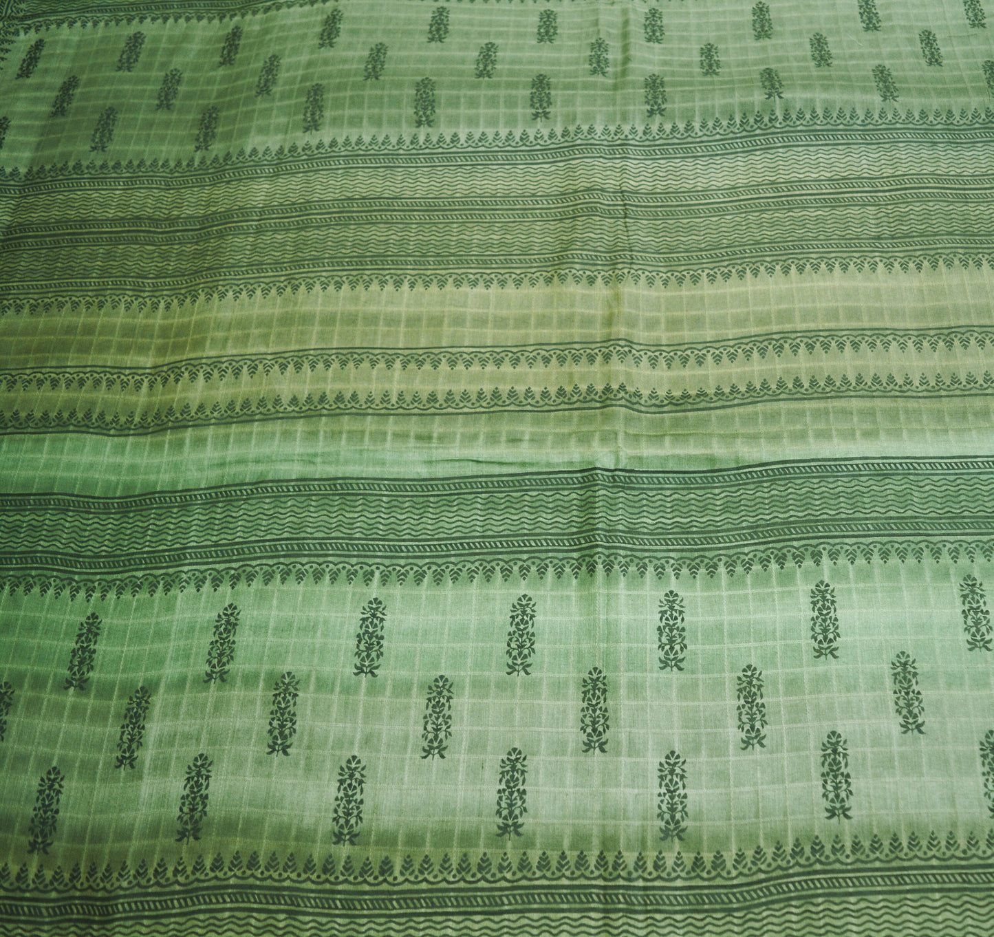 Indian Vintage Sari Green Pure Silk Printed Saree Fabric 6yd Sewing Craft DressMaking Soft Floral Design