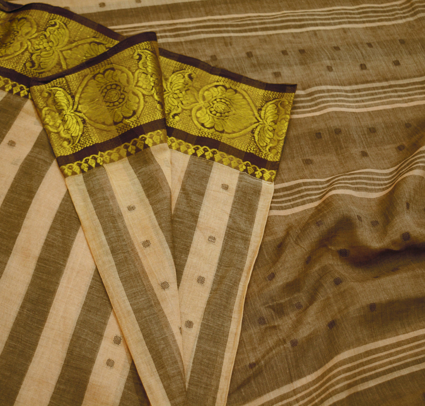 Vintage Sari Brown & Beige Pure Cotton Hand Woven Saree Golden Zari 5Yard Soft Floral Golden Zari