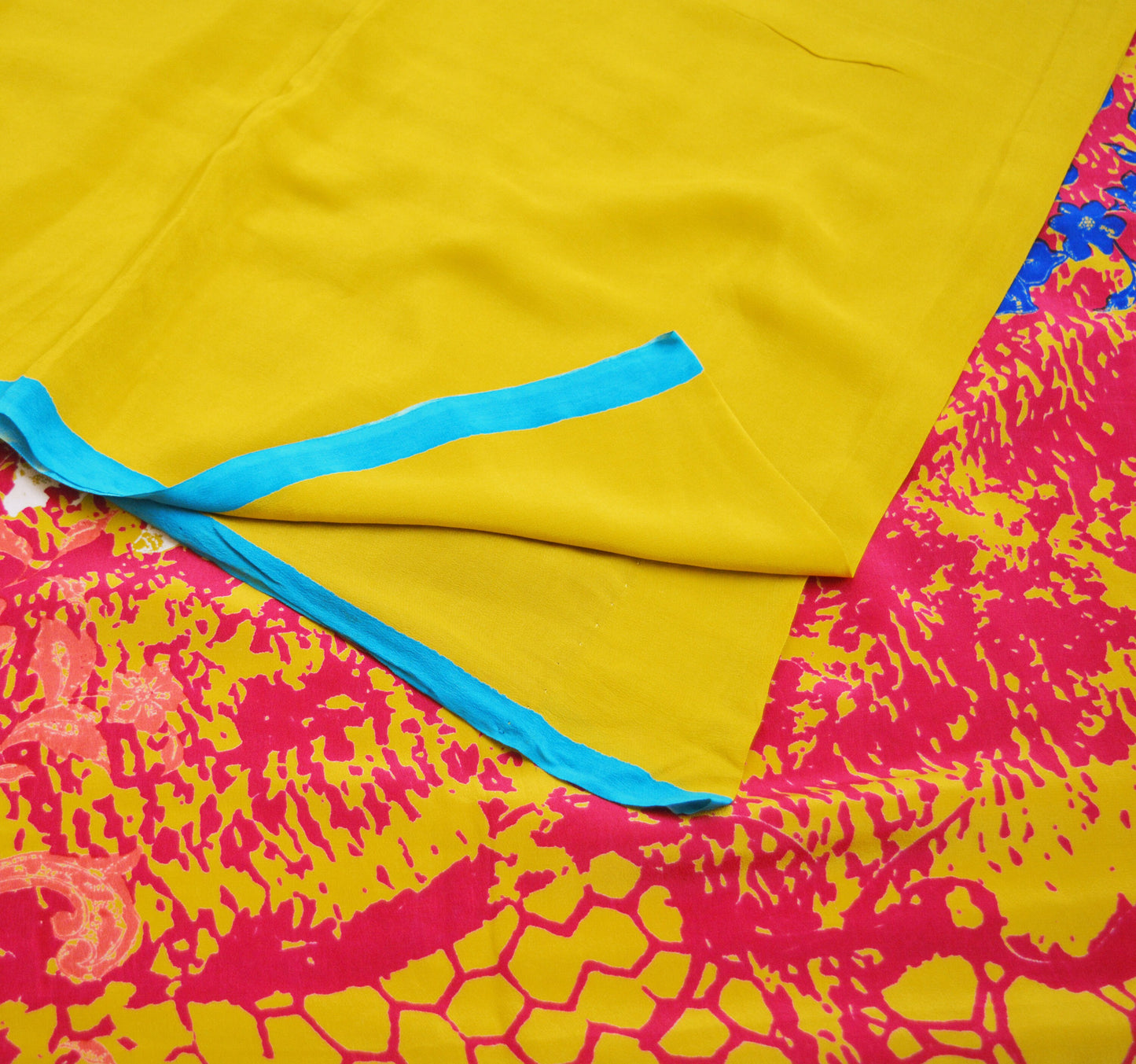 Indian Vintage Sari Red & Yellow Pure Crepe Silk Printed Saree 5yard Sewing Abstract Soft Craft Fabric Wrap