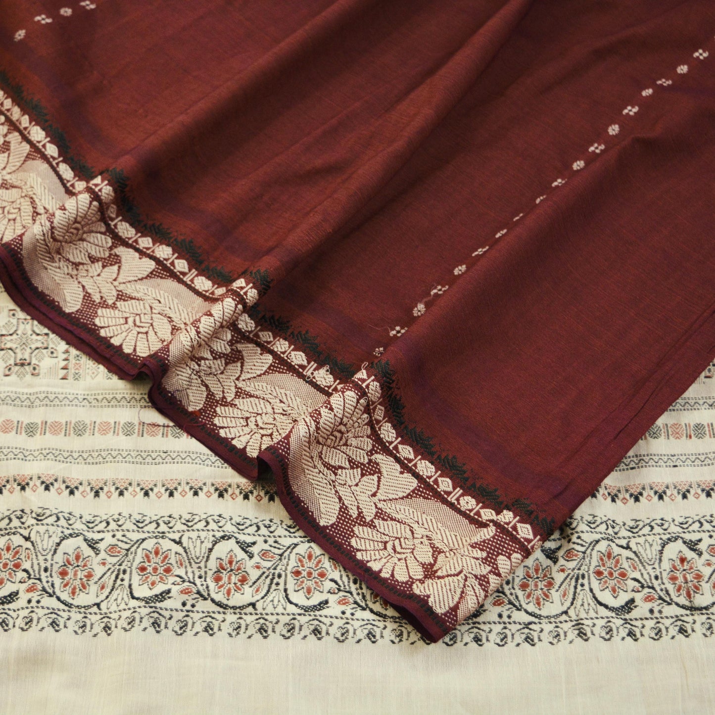 Indian Vintage Sari Maroon & Cream Pure Cotton Hand Woven Baluchari Saree 5yard Ethnic Fringes Peacock