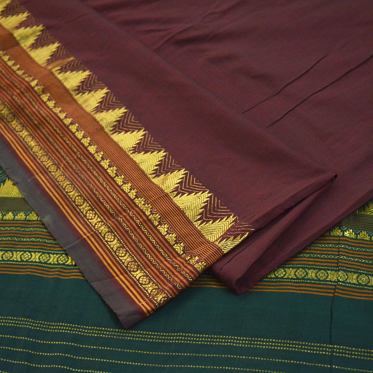 Vintage Sari Maroon & Green Pure Cotton Hand Woven Sarees Craft Fabric Zari 5Yd Sewing Soft Crafting Dress making Upcycle Quilting Zigzag