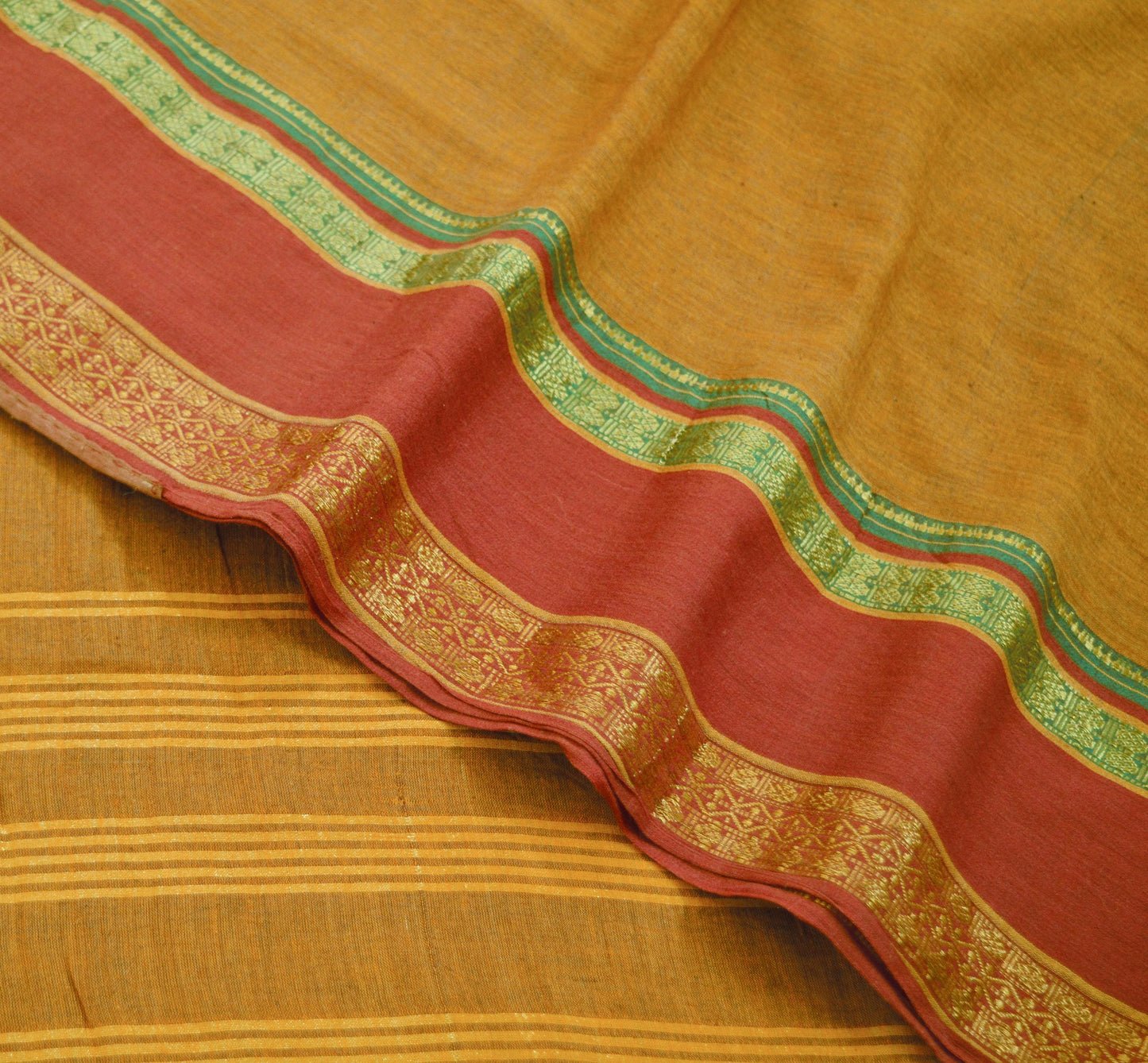 Vintage Sari Saffron Pure Cotton Hand Woven Saree Golden Zari 6Yard Soft Floral Golden Zari
