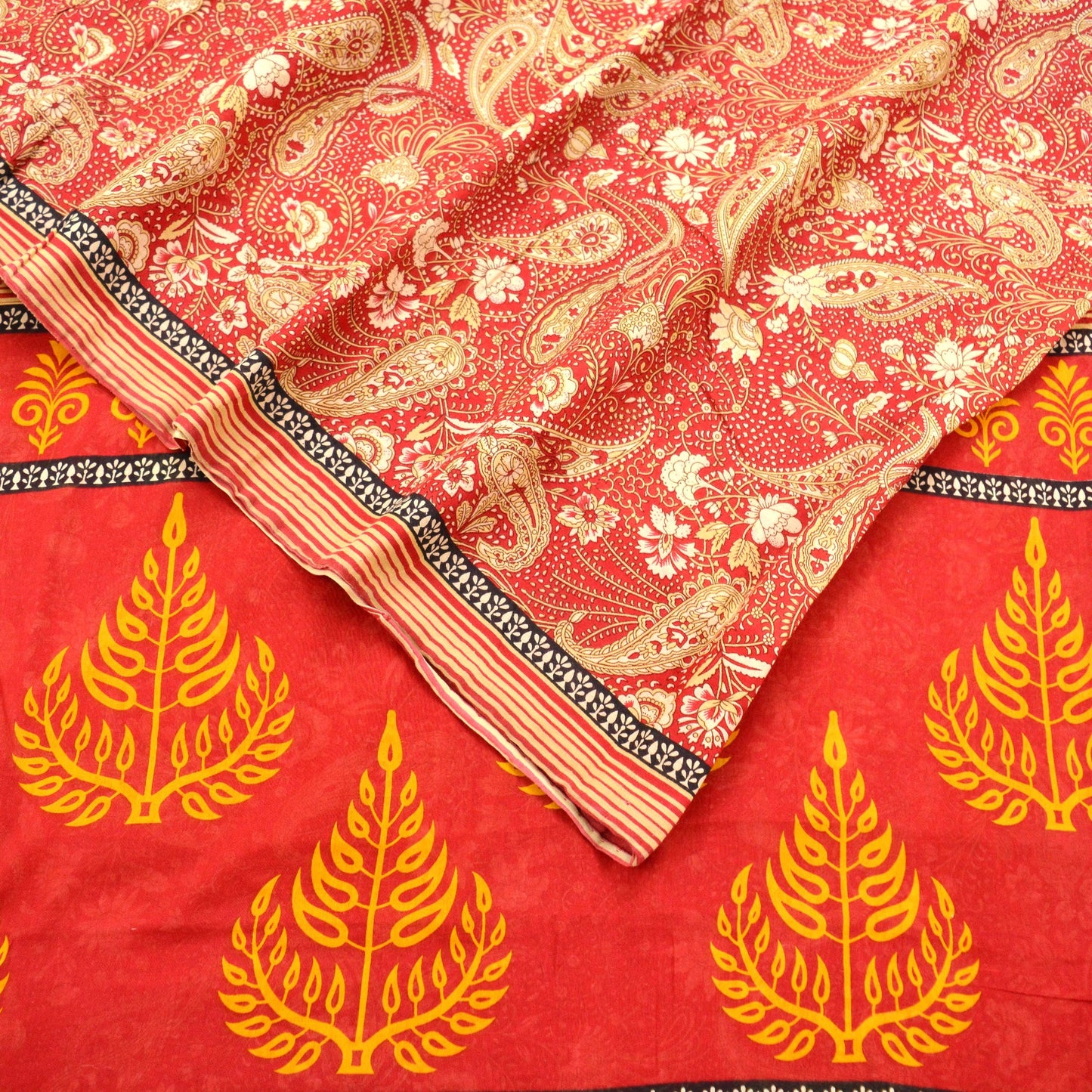 Indian Vintage Sari Red Printed Saree 100% Pure Cotton 5Yd Craft Fabric Sewing Soft Sarong Wrap Boho Paisley Quilting Dress Making Crafting