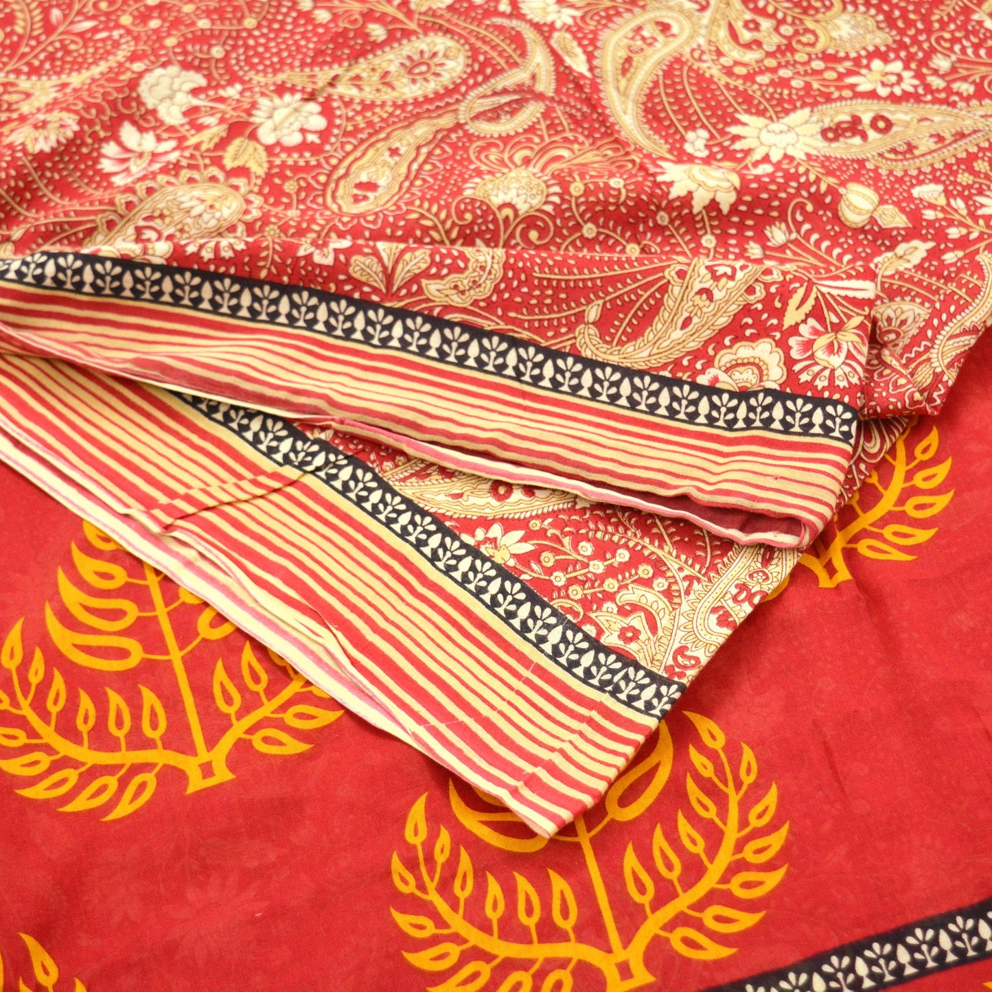 Indian Vintage Sari Red Printed Saree 100% Pure Cotton 5Yd Craft Fabric Sewing Soft Sarong Wrap Boho Paisley Quilting Dress Making Crafting