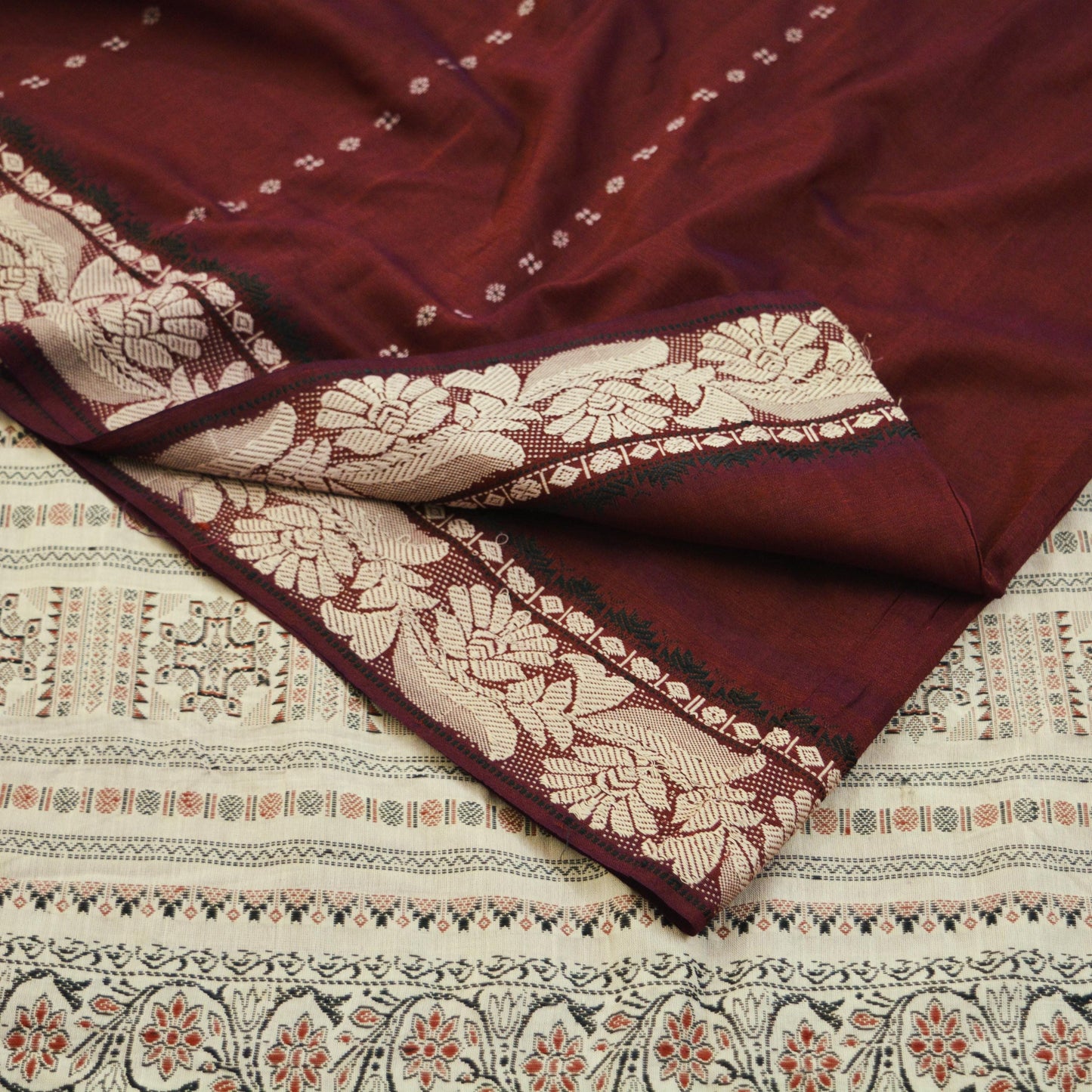 Indian Vintage Sari Maroon & Cream Pure Cotton Hand Woven Baluchari Saree 5yard Ethnic Fringes Peacock