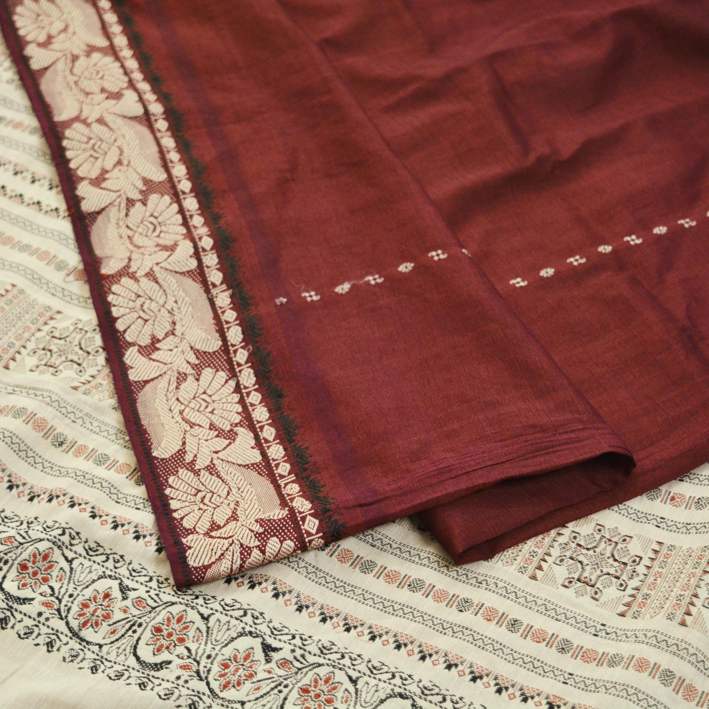 Indian Vintage Sari Maroon & Cream Pure Cotton Hand Woven Baluchari Saree 5yard Ethnic Fringes Peacock