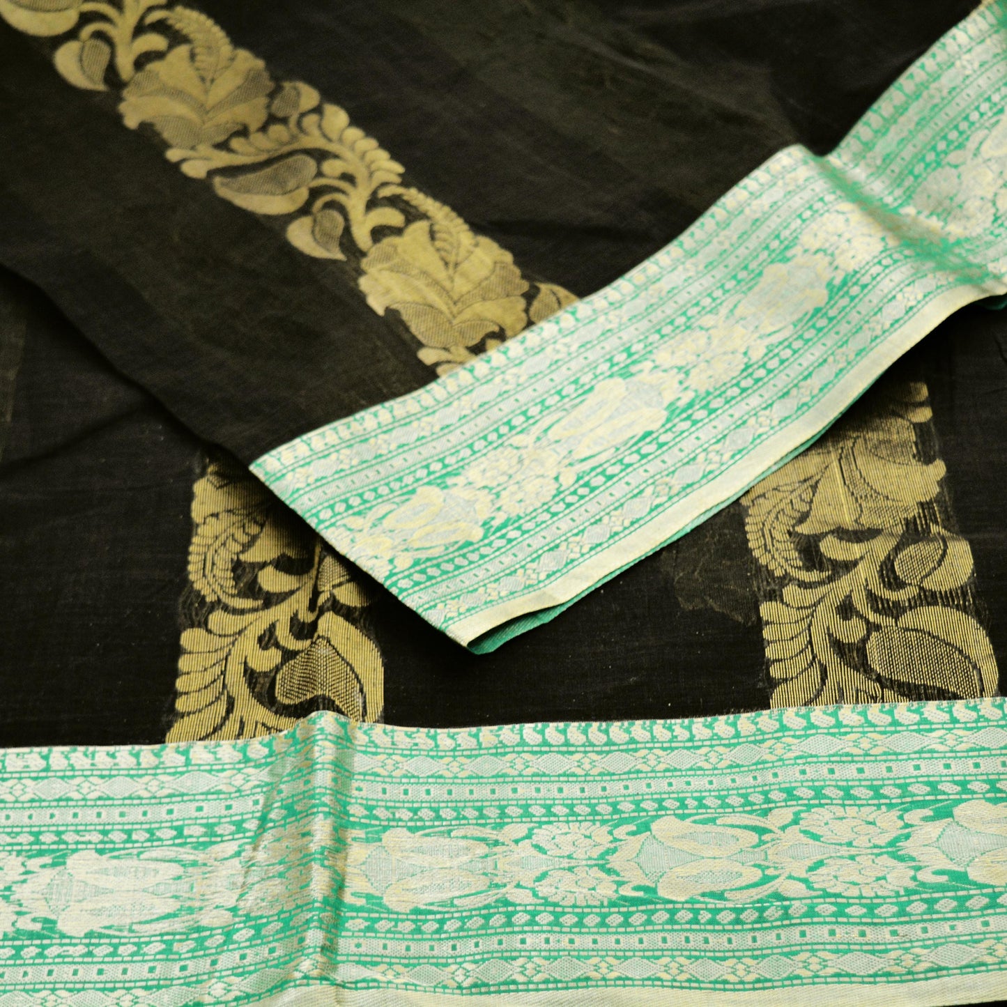 Vintage Sari Black Pure Cotton Hand Woven Saree Golden Zari 5Yard Floral Golden Zari