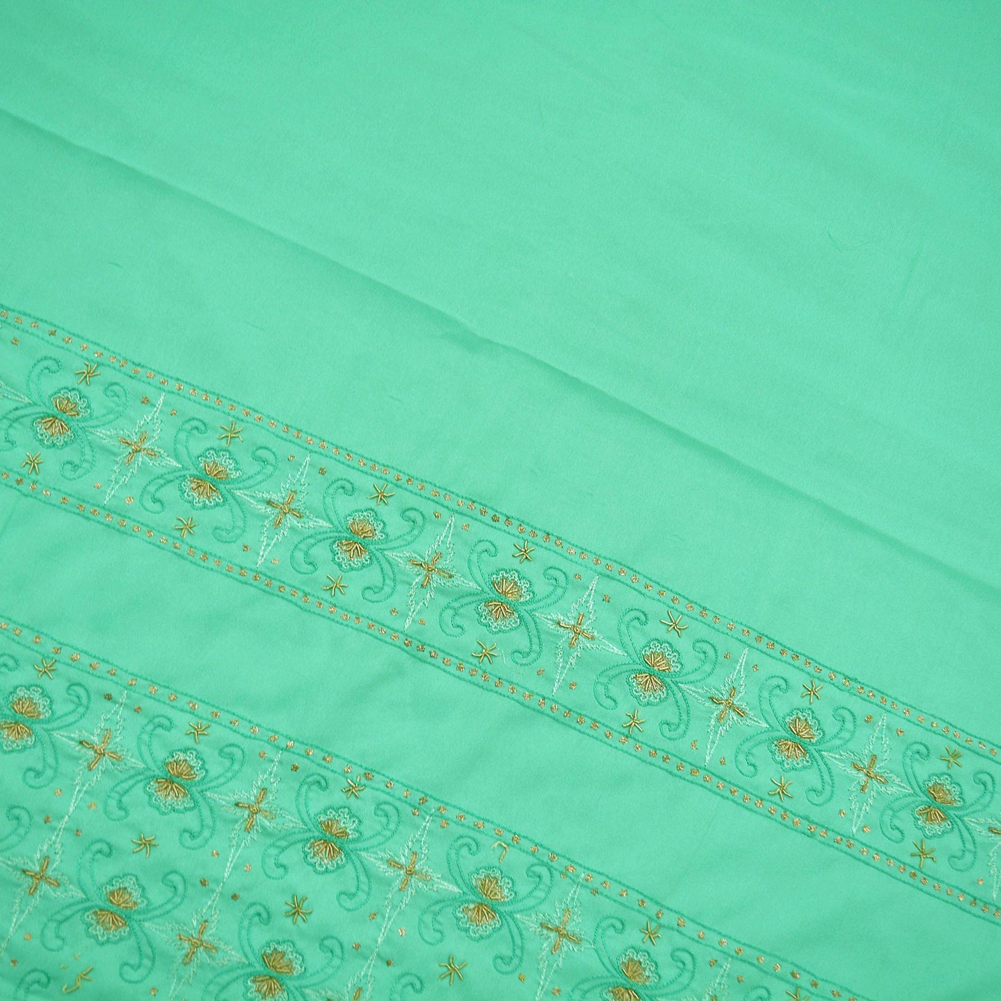 Indian Vintage Sari Green Art Silk Hand Embroidered Sarees Craft Fabric 5Yd Sewing Soft Golden Zardozi/Zari Floral Upcycle Dress Making used