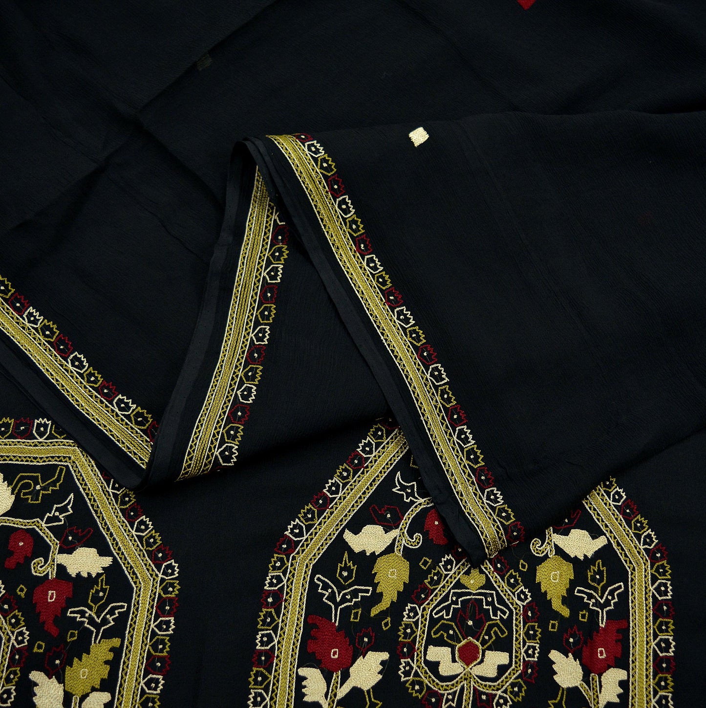 Indian Vintage Sari Black Pure Chiffon Silk Hand Embroidered Sarees Craft Fabric 5Yd Soft Dress Making Sewing Quilting For Crafting Used