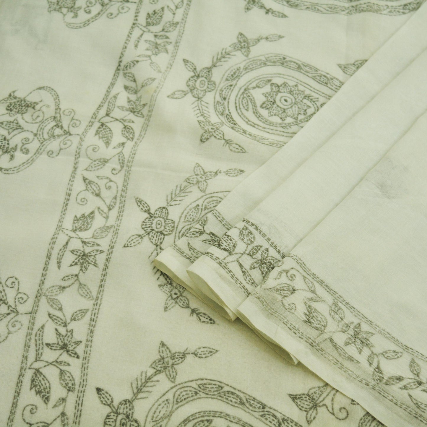 Indian Vintage Sari White Pure Cotton Hand Embroidered Kantha Saree Fabric 6yard Sewing Floral Soft Sequins