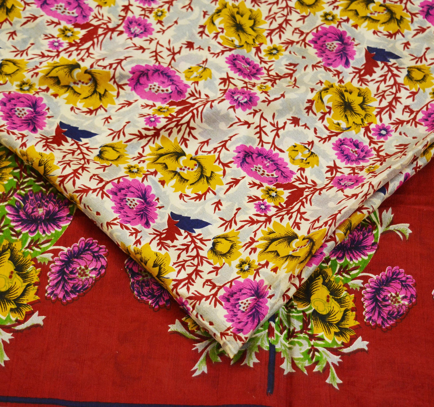 Indian Vintage Sari Ivory & Red Pure Silk Printed Saree 5yd Sewing Craft Fabric DressMaking Soft Wrap Upcycle Used