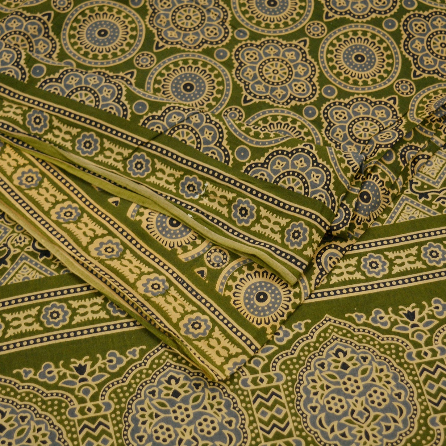 Vintage Sari Green Hand Block Printed 100% Pure Cotton Sarees Soft Craft Fabric Floral 5Yd Lady Dear Floral Design Upcycle Quilting Crafting