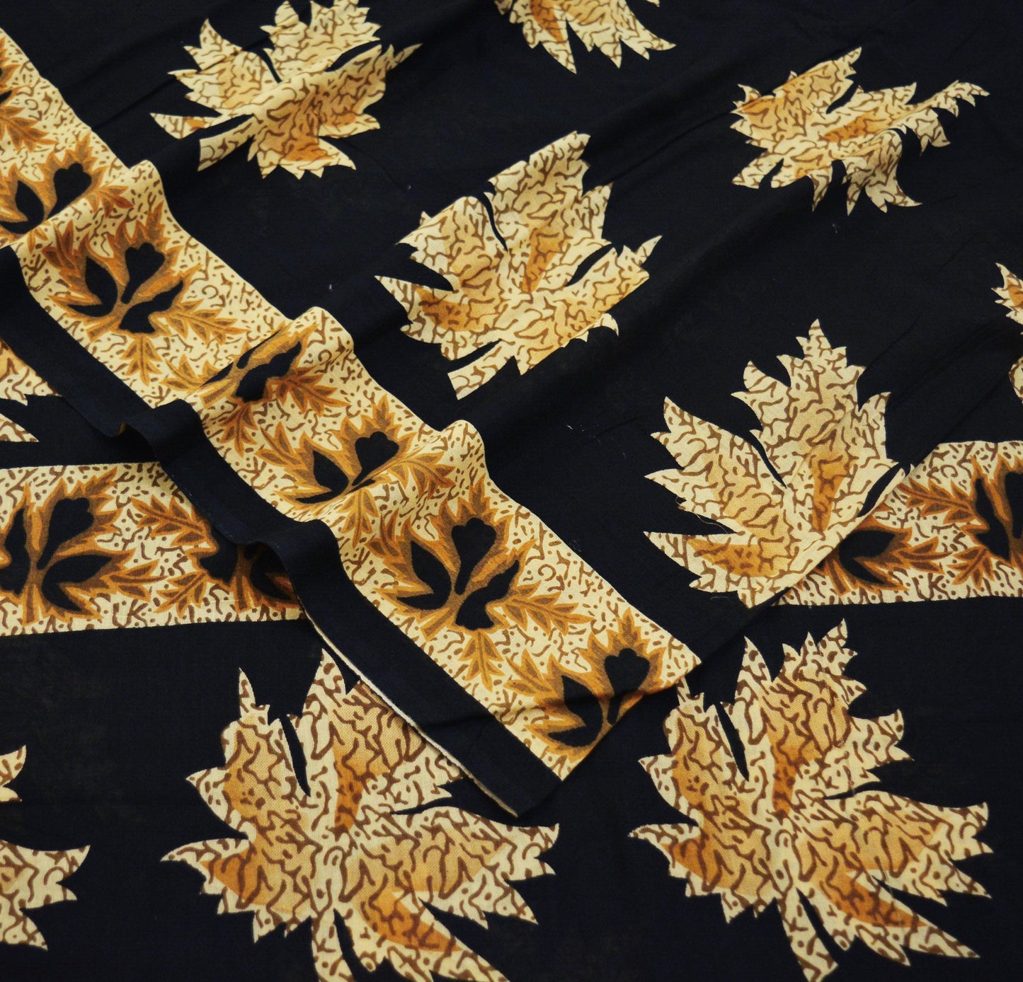 Indian Vintage Sari Black Printed 100% Pure Cotton Saree Craft Fabric 5Yard Sewing Sarong Wrap Boho Floral