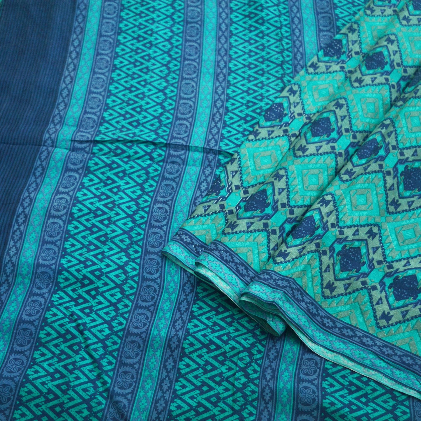 Indian Vintage Sari Green & Blue 100% Pure Silk Printed Sarees 5yd Sewing Craft Fabric DressMaking Soft Wrap
