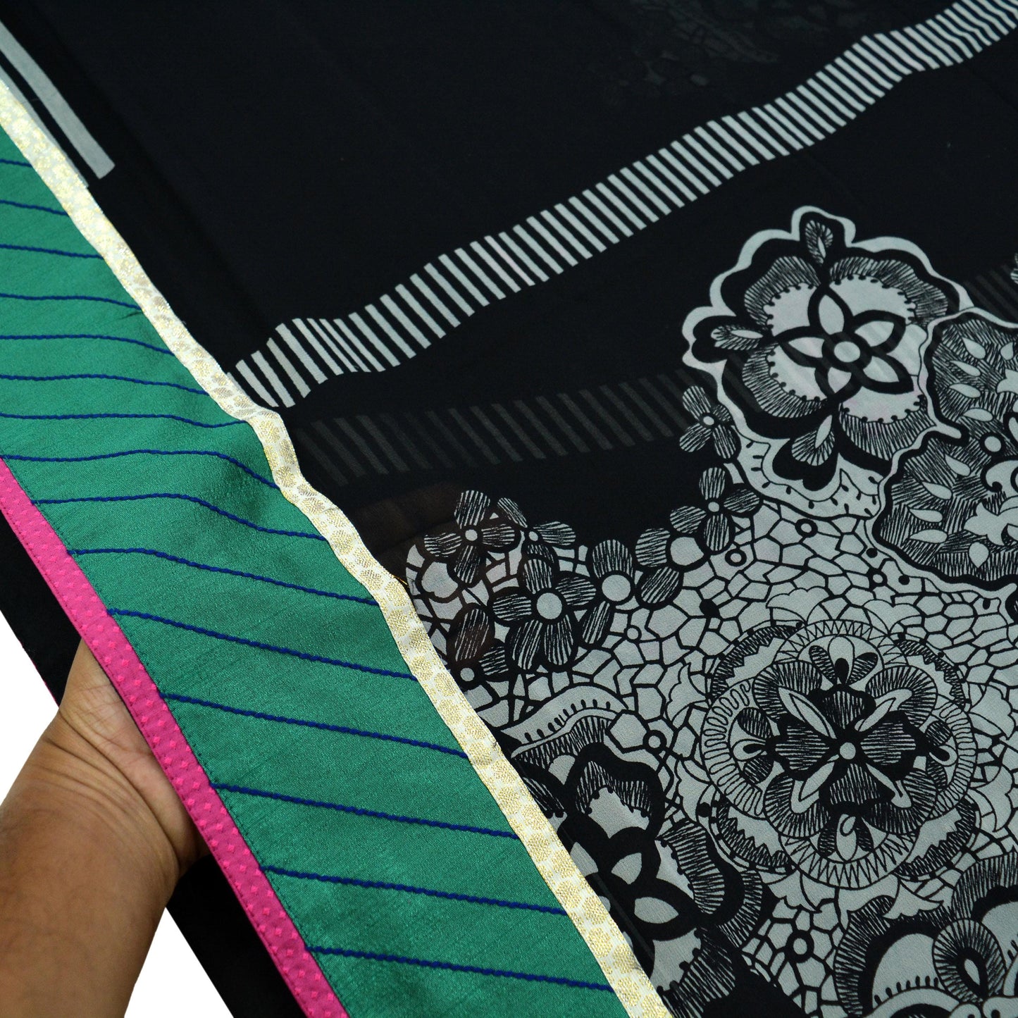 Indian Women Vintage Sari Black 100% Pure Georgette Silk Printed Saree Sewing 5yard Soft Craft Zardozi Border Quilting Dress Making Upcycle