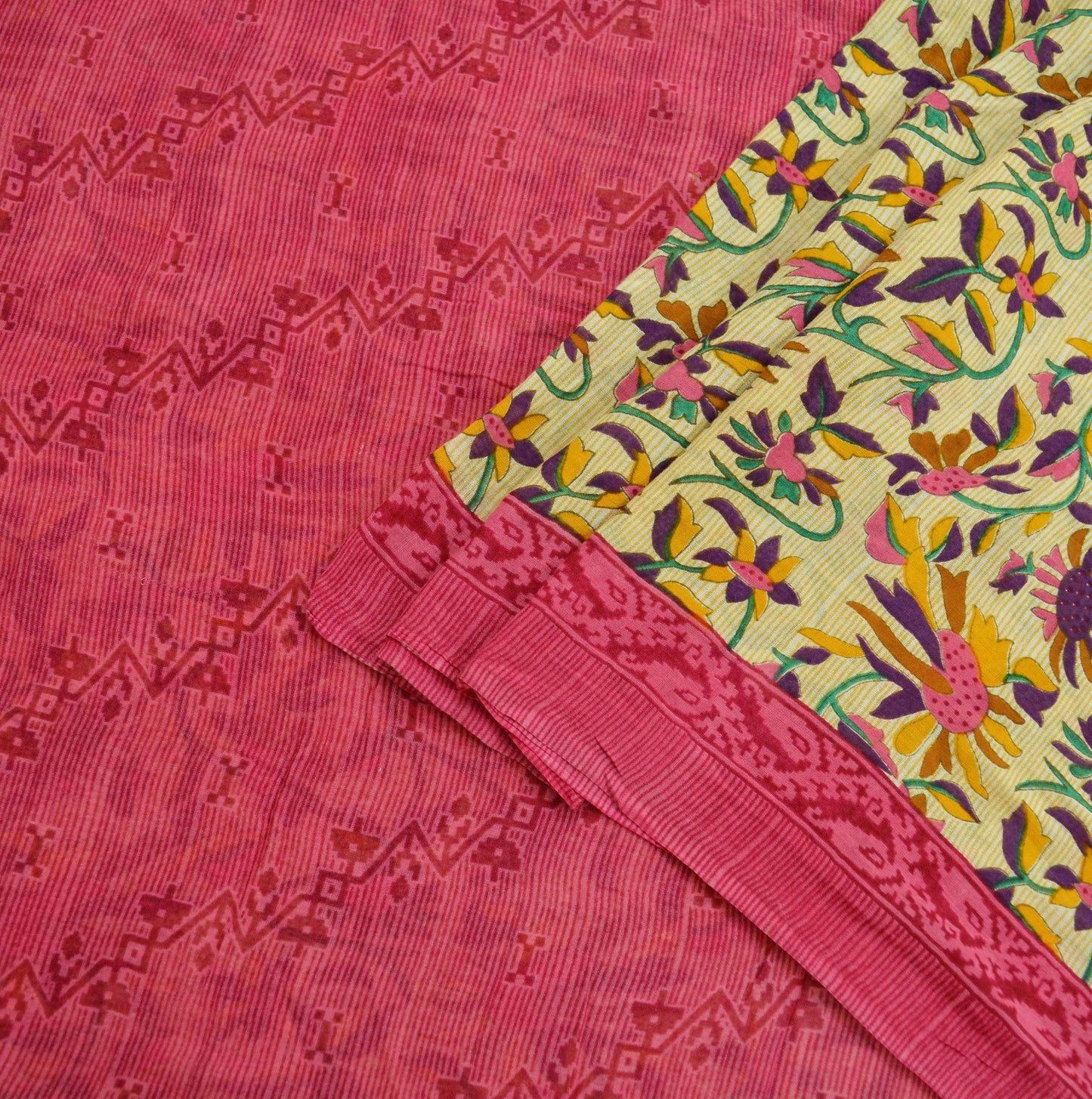 Indian Vintage Pink & Beige Saree Printed 100% Pure Cotton Sari Craft Fabric 5Yd Soft Sewing Sarong Wrap Floral Dress making Quilting