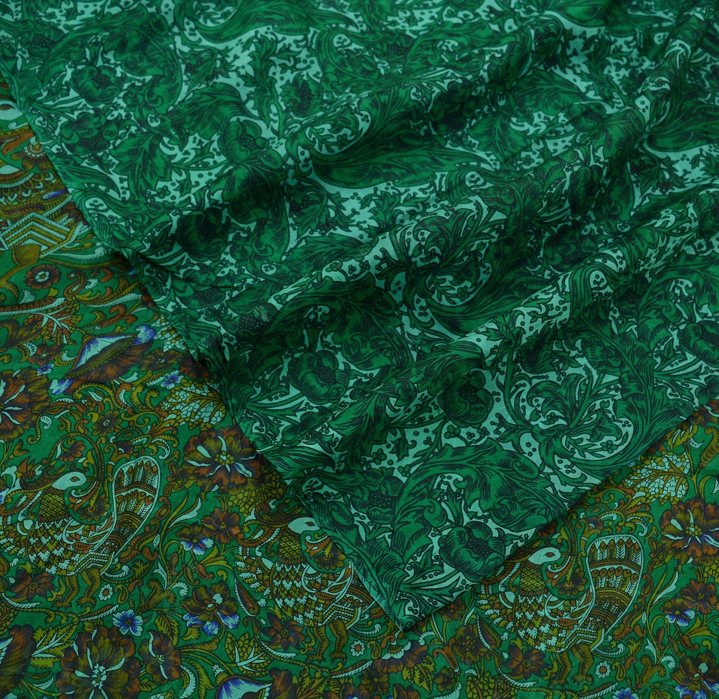 Indian Vintage Sari Green Pure Silk Printed Sarees 5yd Sewing Craft Fabric Dress Making Peacock Wrap Upcycle Used Quilting Crafting