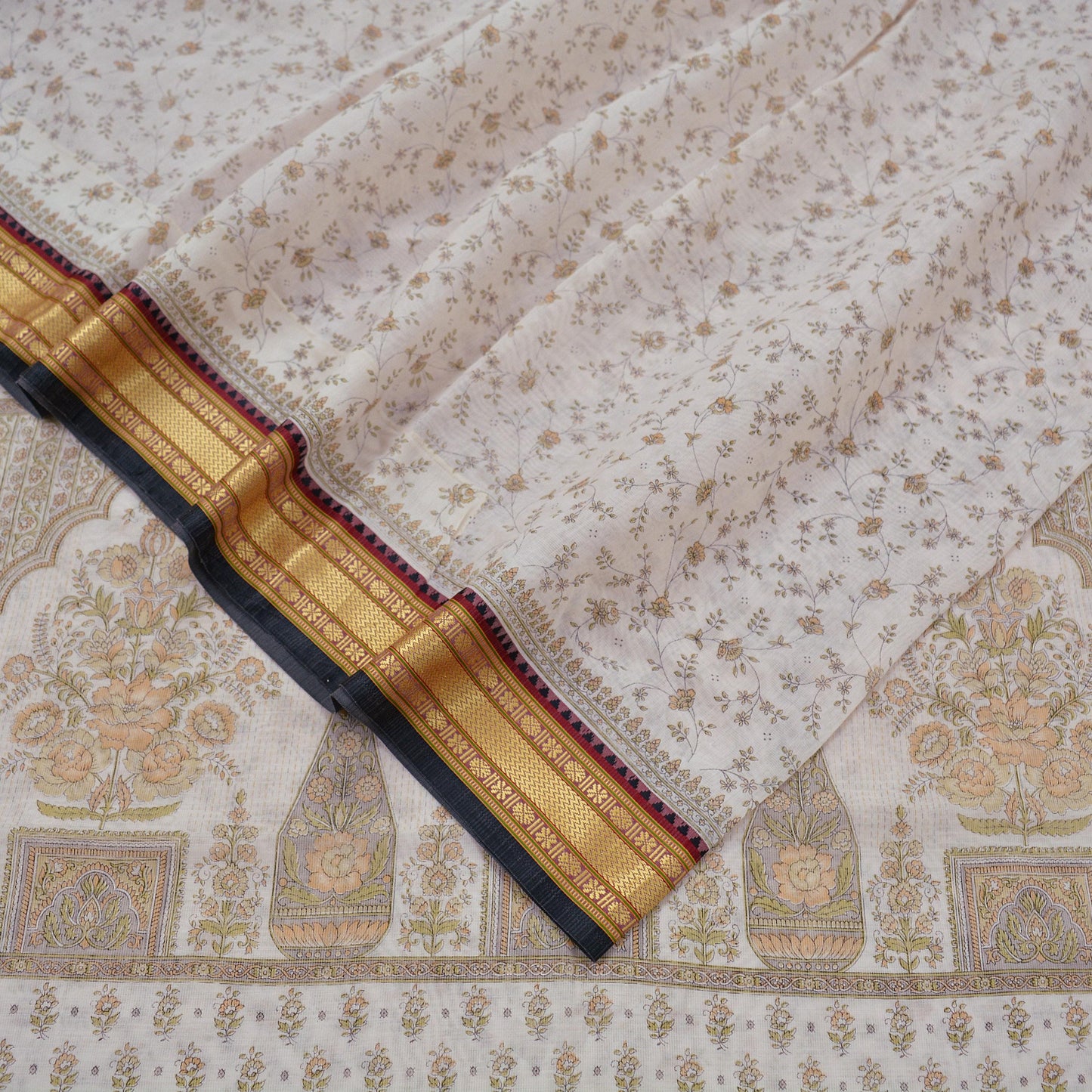 Indian Vintage Sari Ivory Cotton block Printed Sarees 5Yd Craft Fabric Soft Sewing Sarong Wrap Boho Upcycle Crafting Quilting