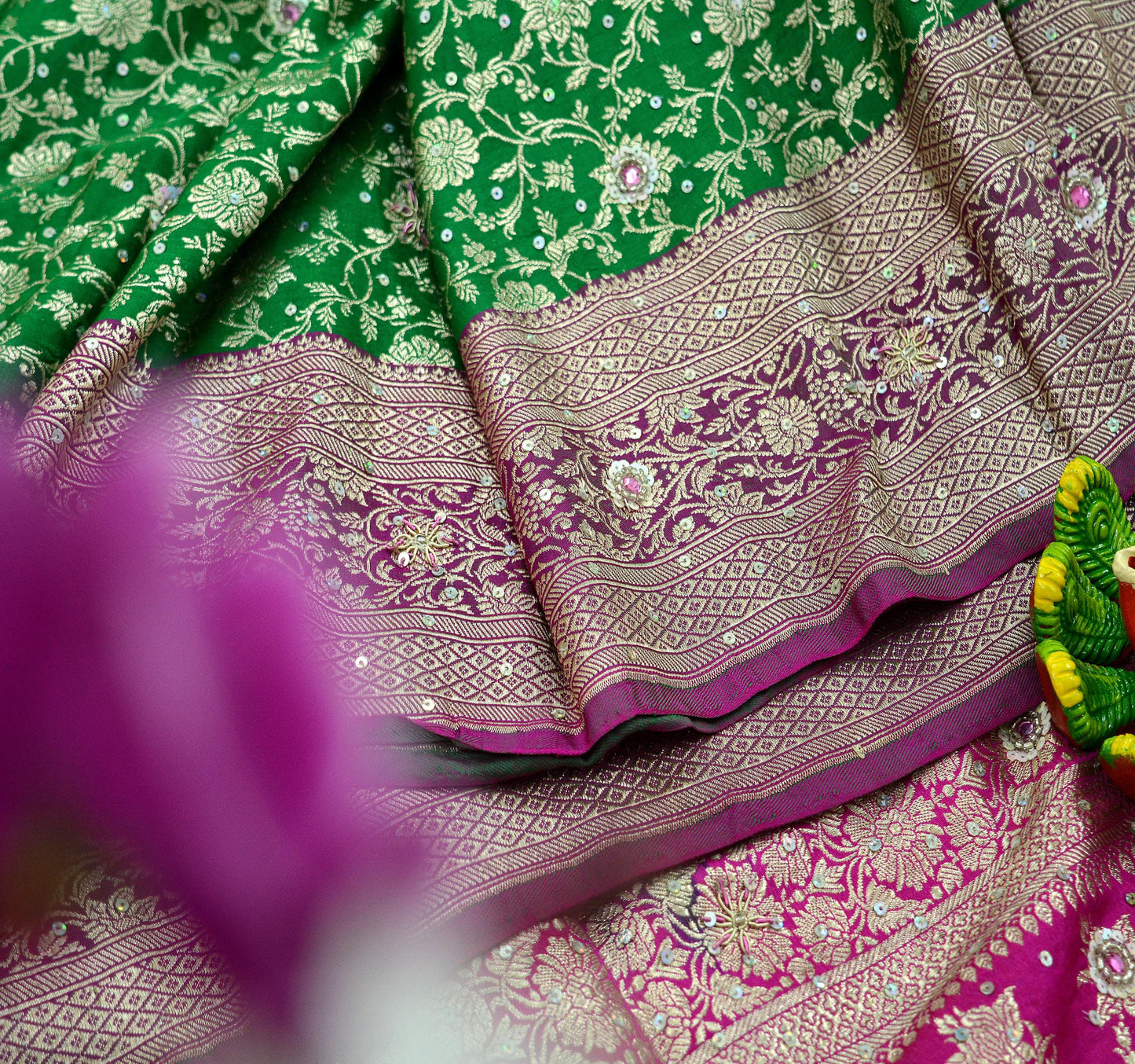 Vintage Sari Heavy Wedding Pure Satin Silk Hand Embroidered Banarsi Brocade Saree Zari/Zardozi/Dabka 5Yd