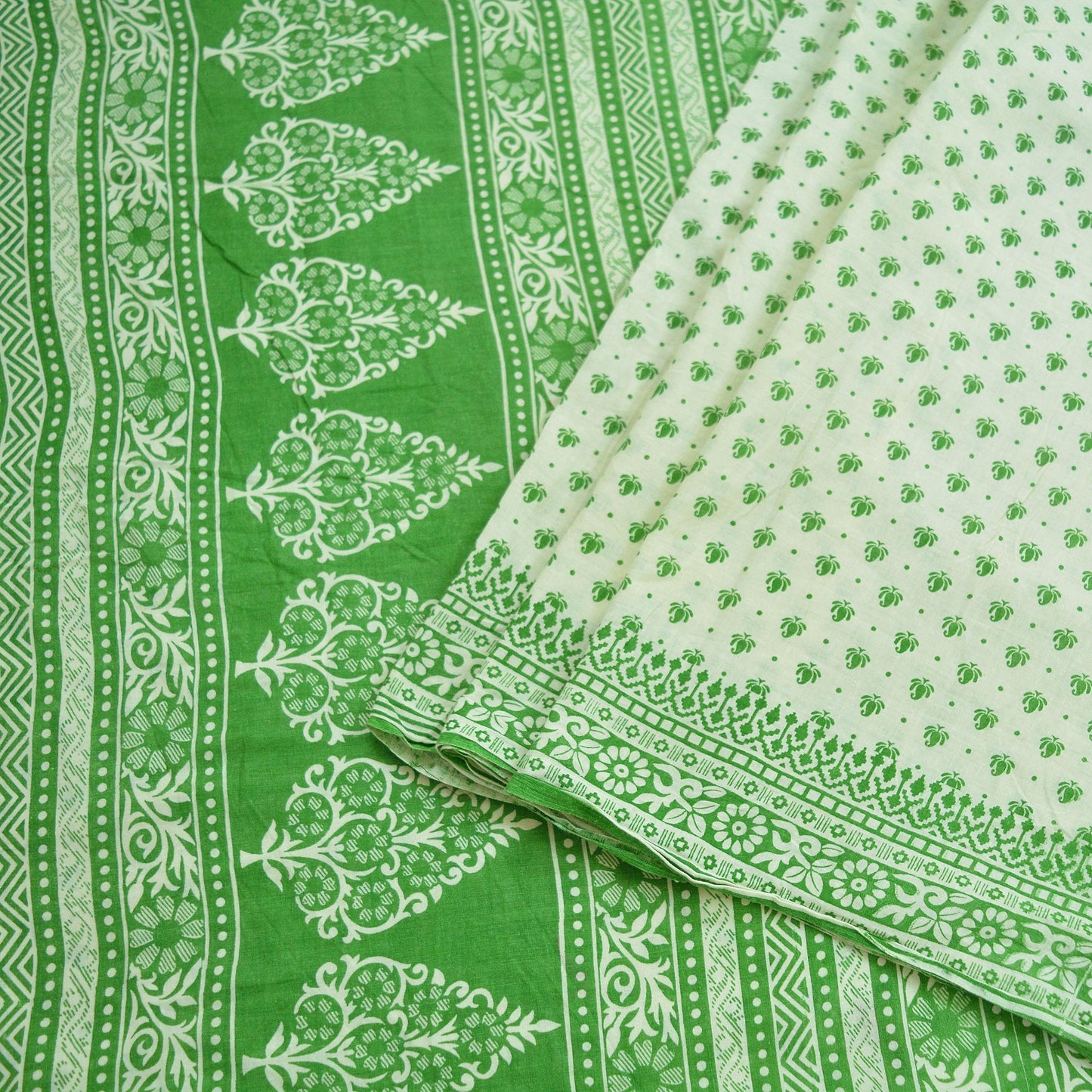Indian Vintage Sari Green & Ivory Printed Pure Cotton Sarees 5Yd Craft Fabric Soft Sewing Sarong Wrap Boho Upcycle quilting Dress making